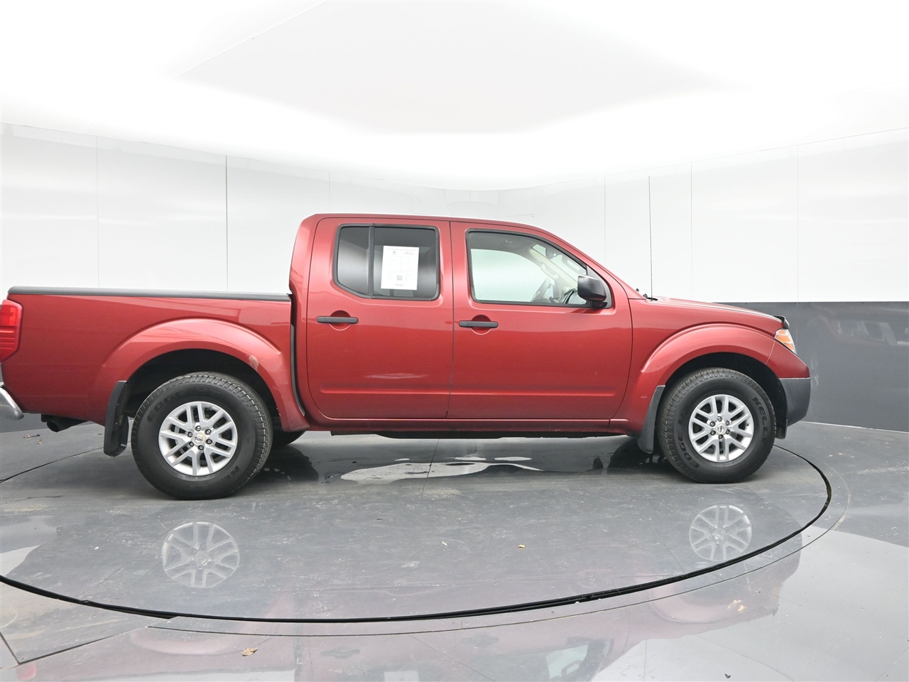 Nissan Frontier SV Crew Cab 6MT 4WD 2014