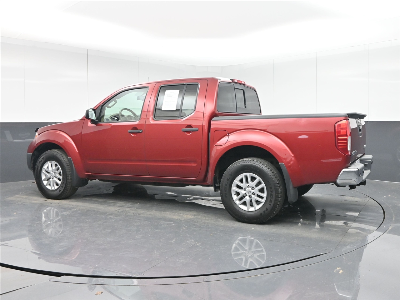 Nissan Frontier SV Crew Cab 6MT 4WD 2014