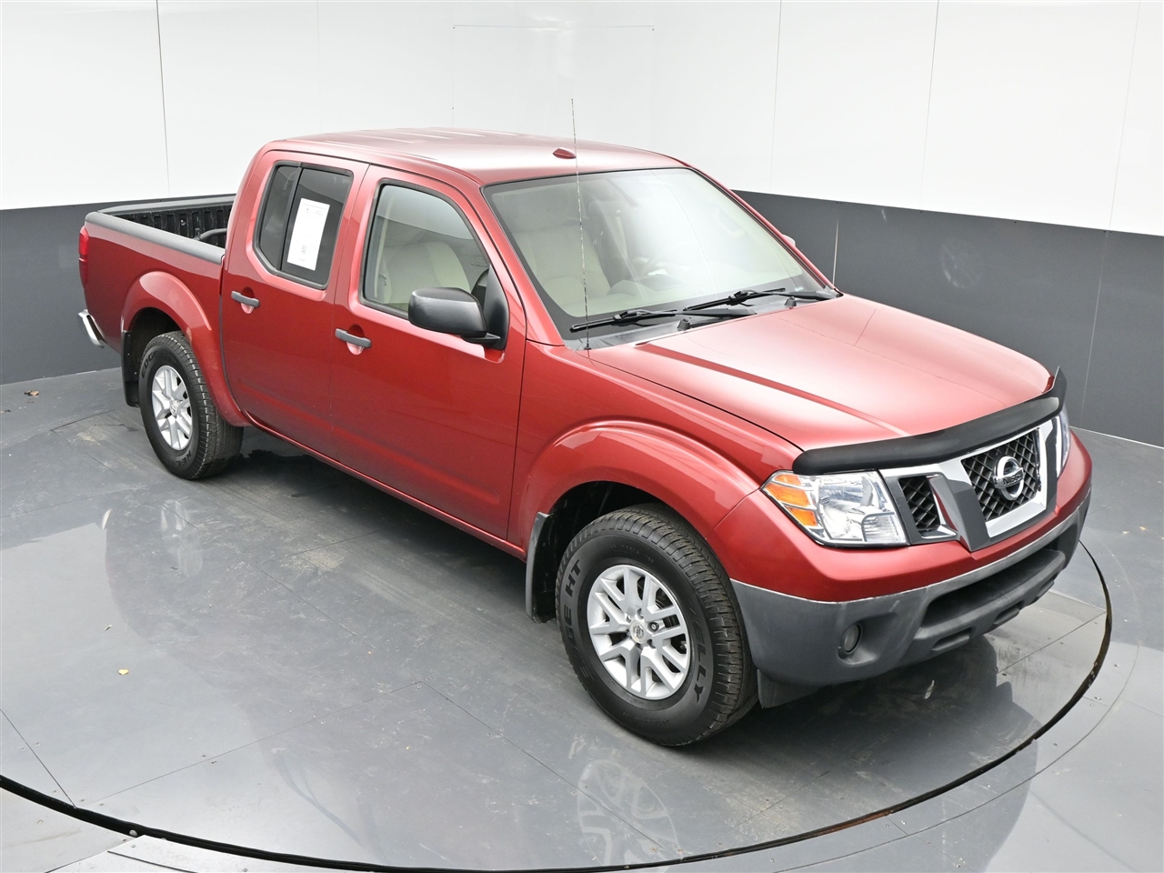 Nissan Frontier SV Crew Cab 6MT 4WD 2014