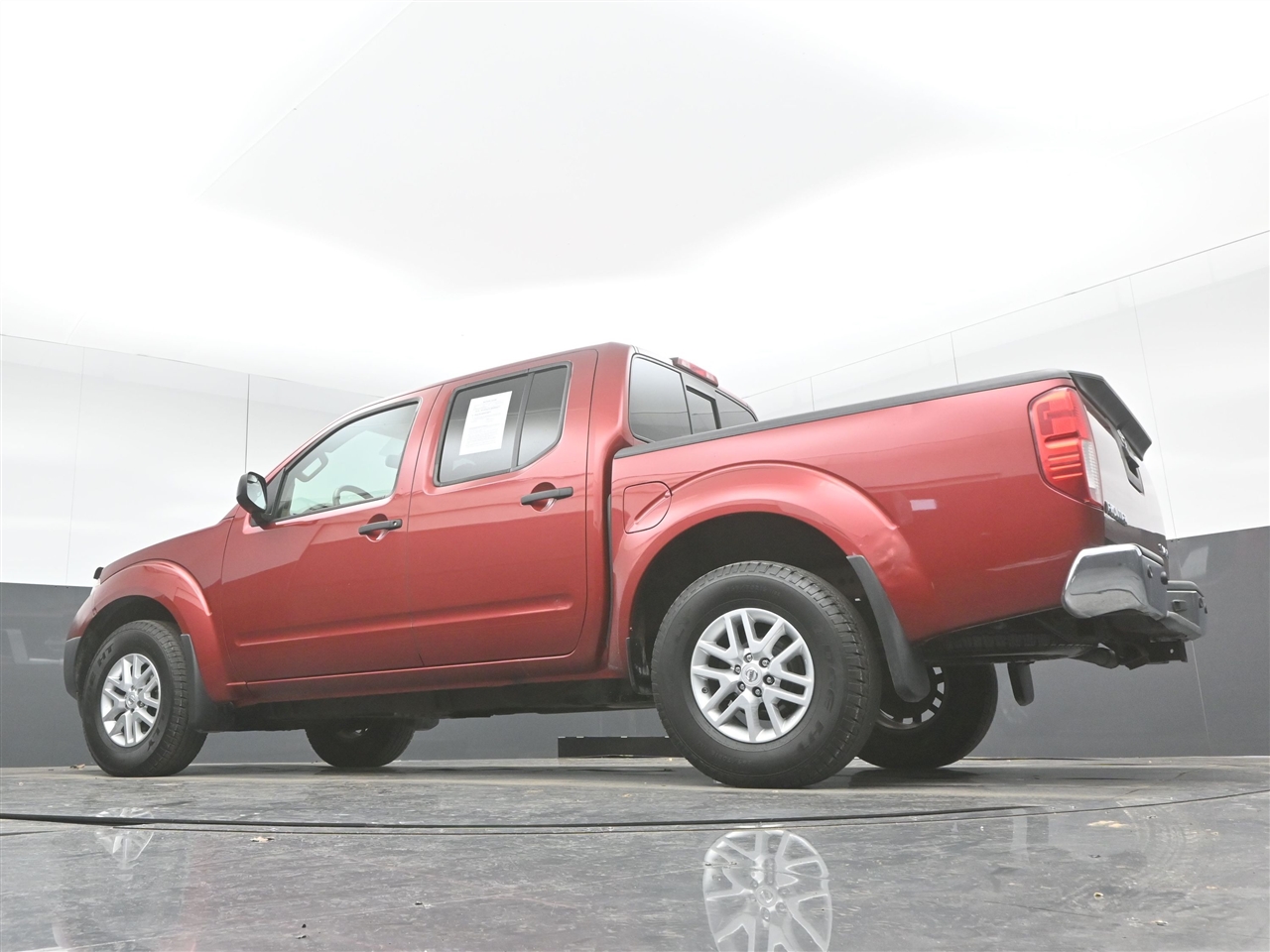 Nissan Frontier SV Crew Cab 6MT 4WD 2014