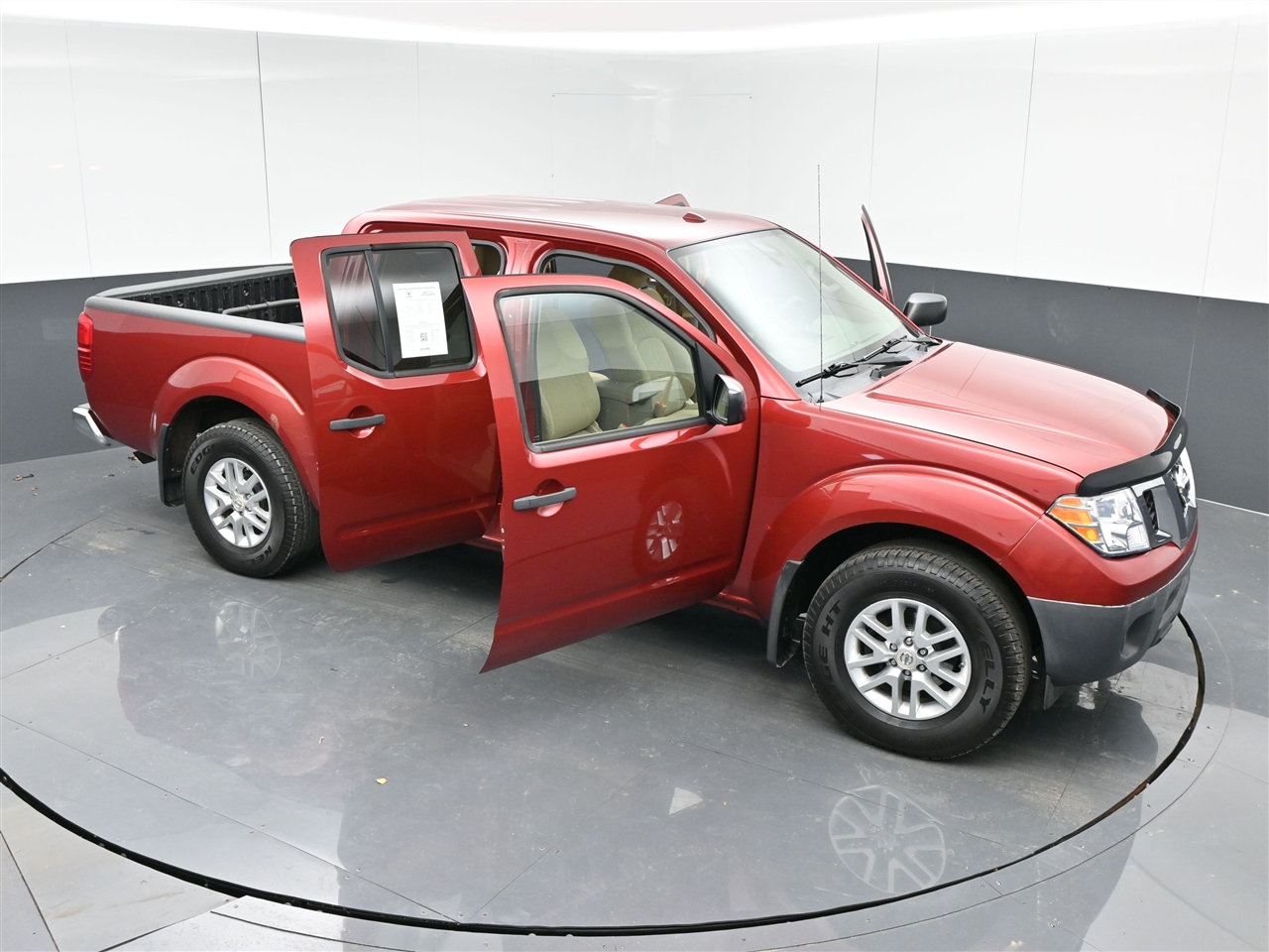 Nissan Frontier SV Crew Cab 6MT 4WD 2014