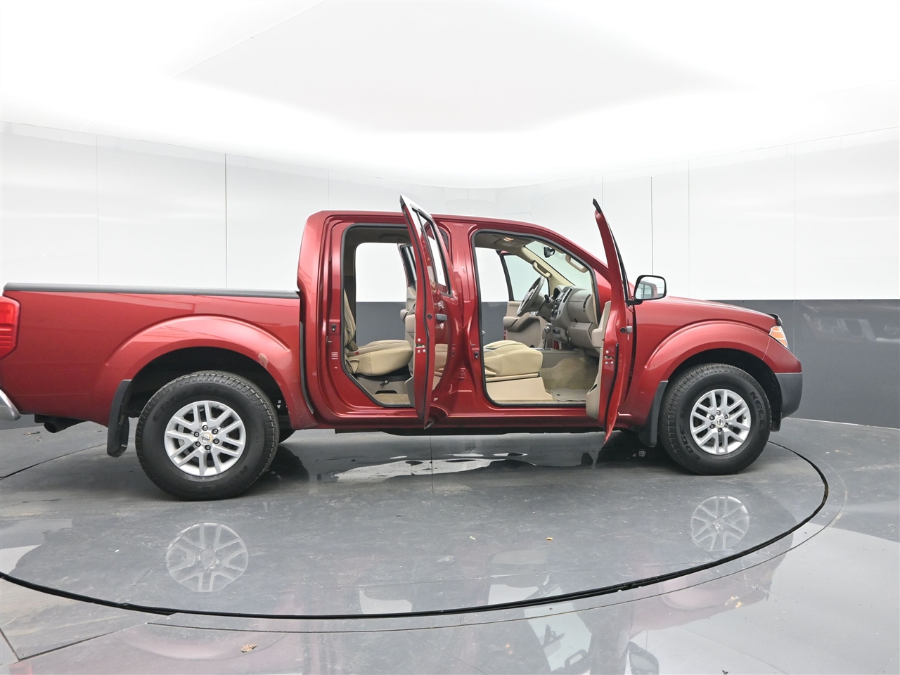 Nissan Frontier SV Crew Cab 6MT 4WD 2014