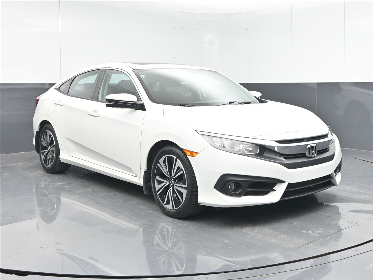 Honda Civic EX-T Sedan CVT 2017