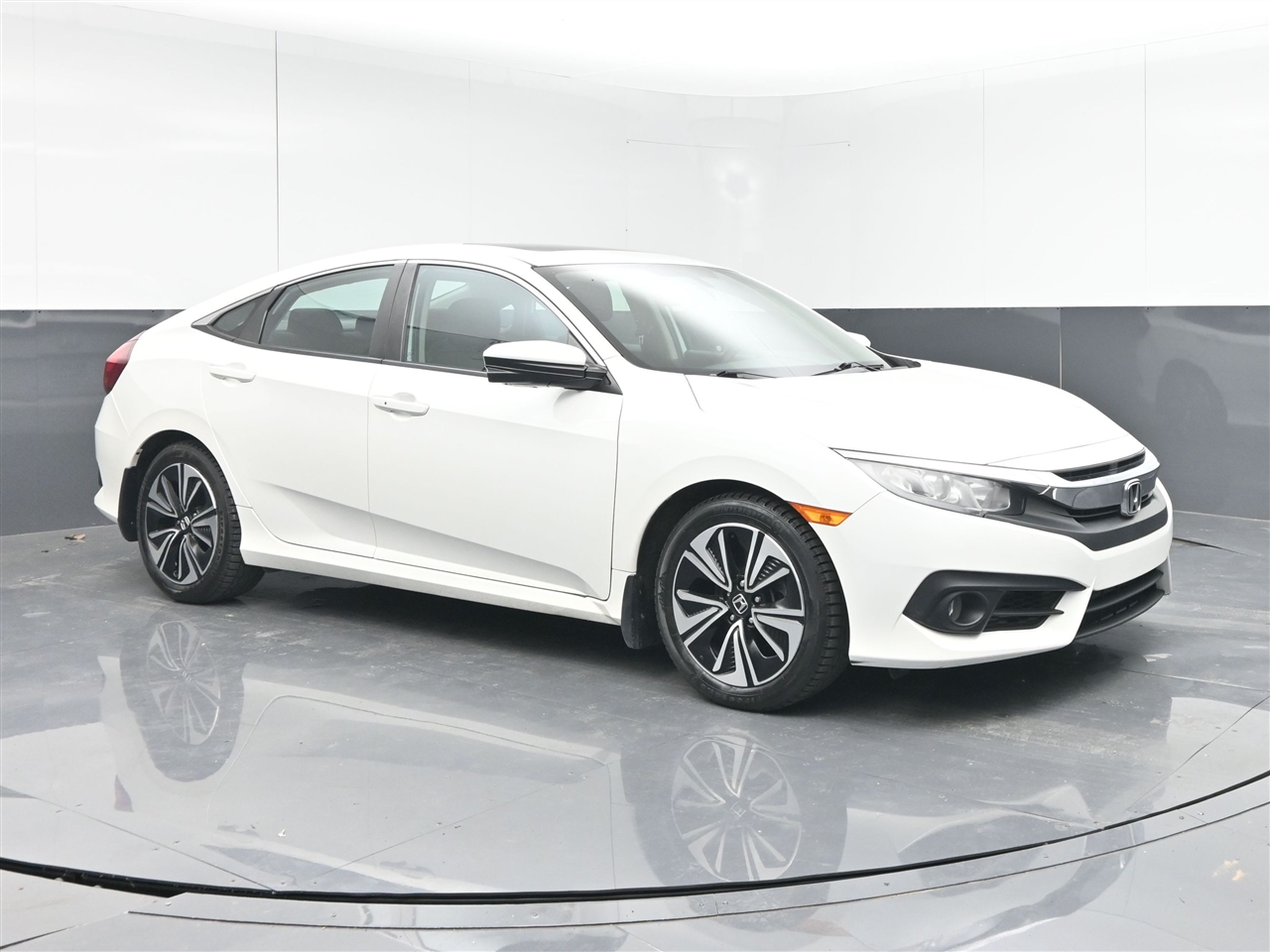 Honda Civic EX-T Sedan CVT 2017