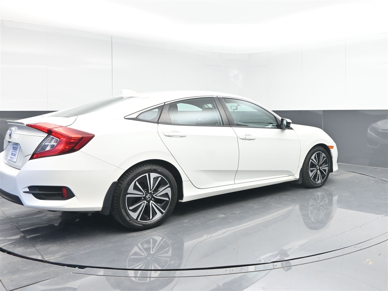 Honda Civic EX-T Sedan CVT 2017