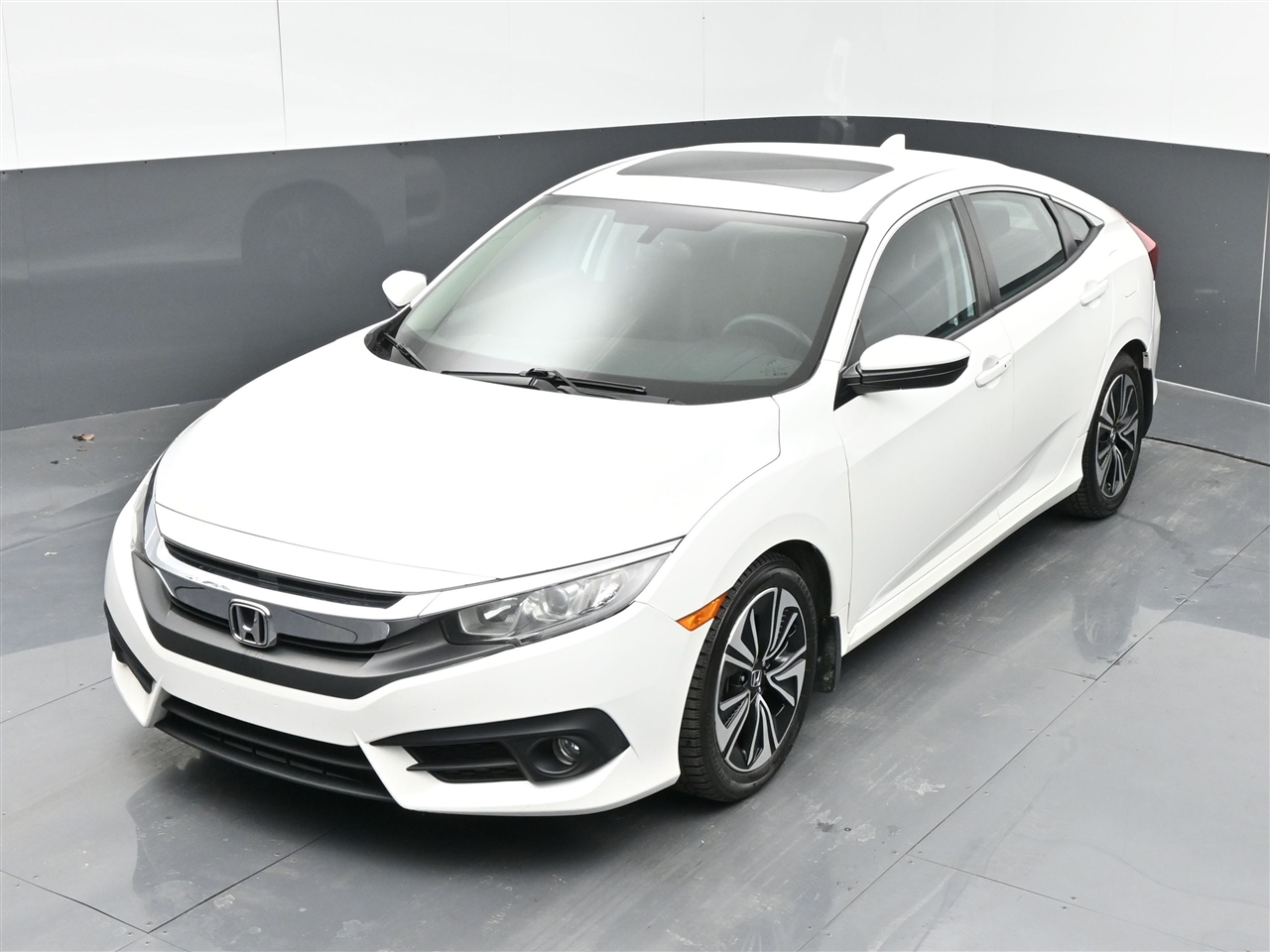 Honda Civic EX-T Sedan CVT 2017