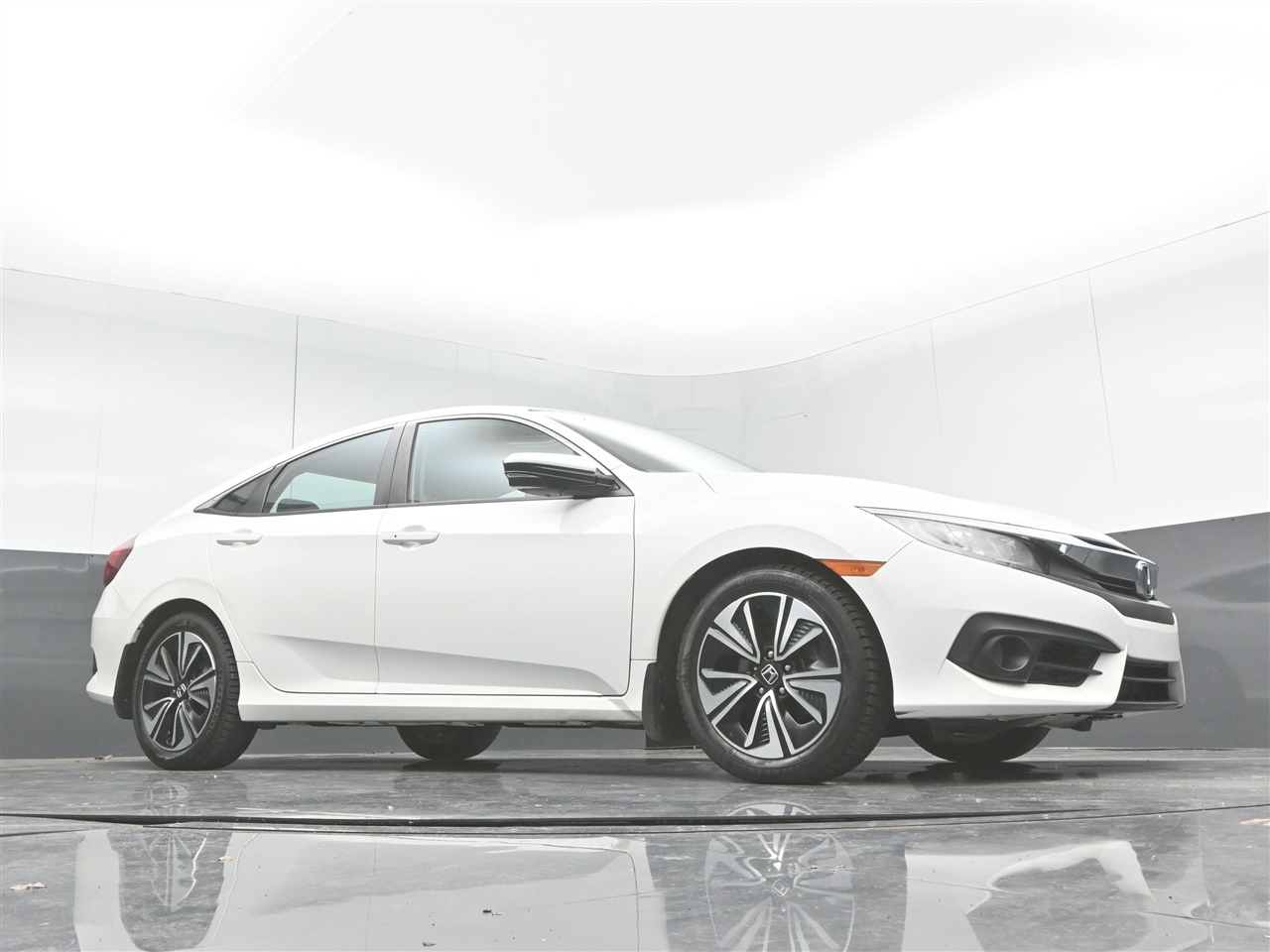 Honda Civic EX-T Sedan CVT 2017