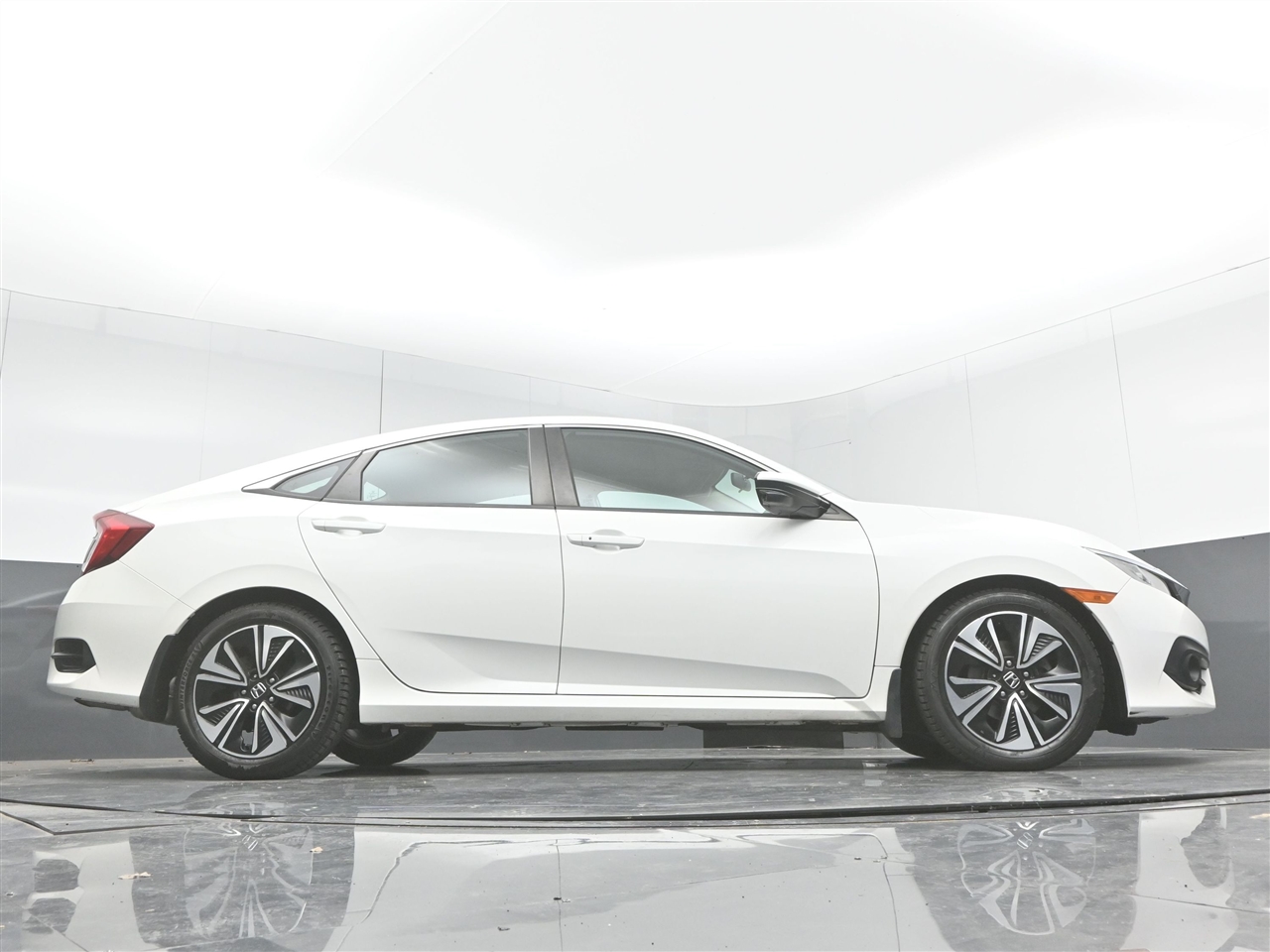 Honda Civic EX-T Sedan CVT 2017