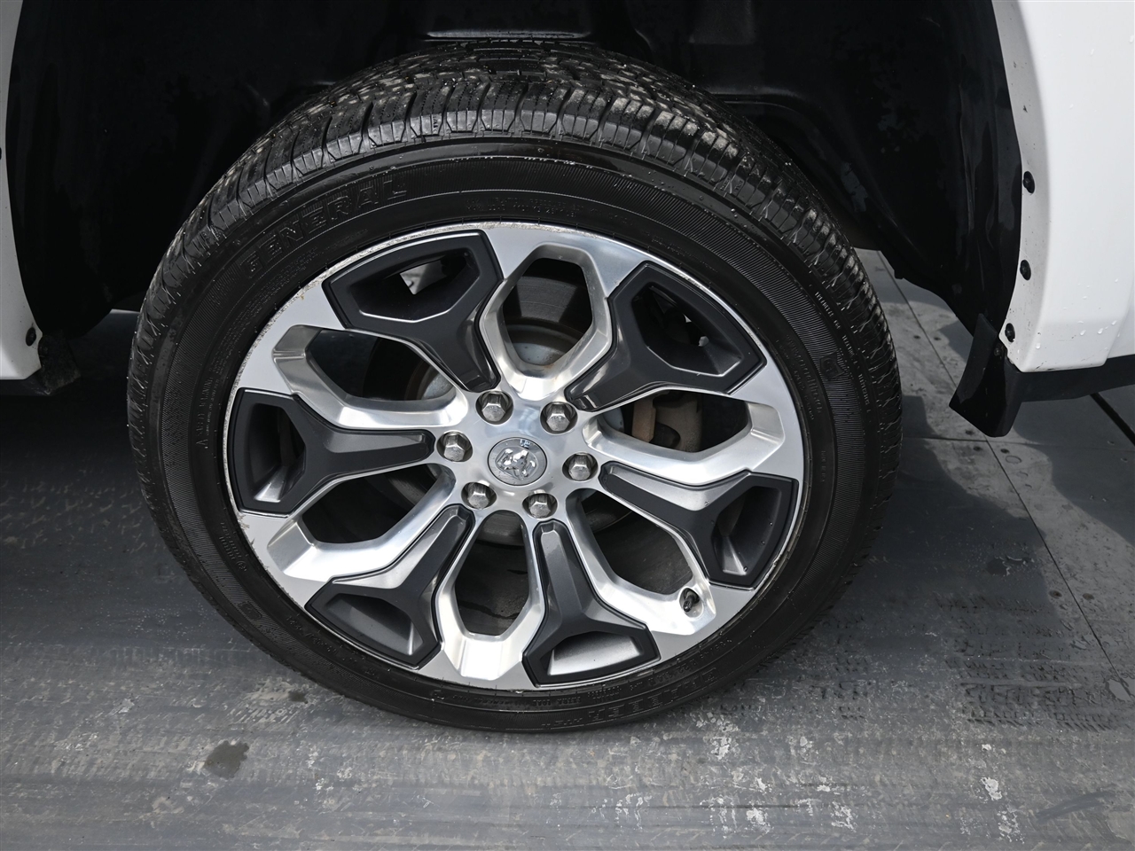 RAM 1500 Limited Crew Cab SWB 4WD 2020