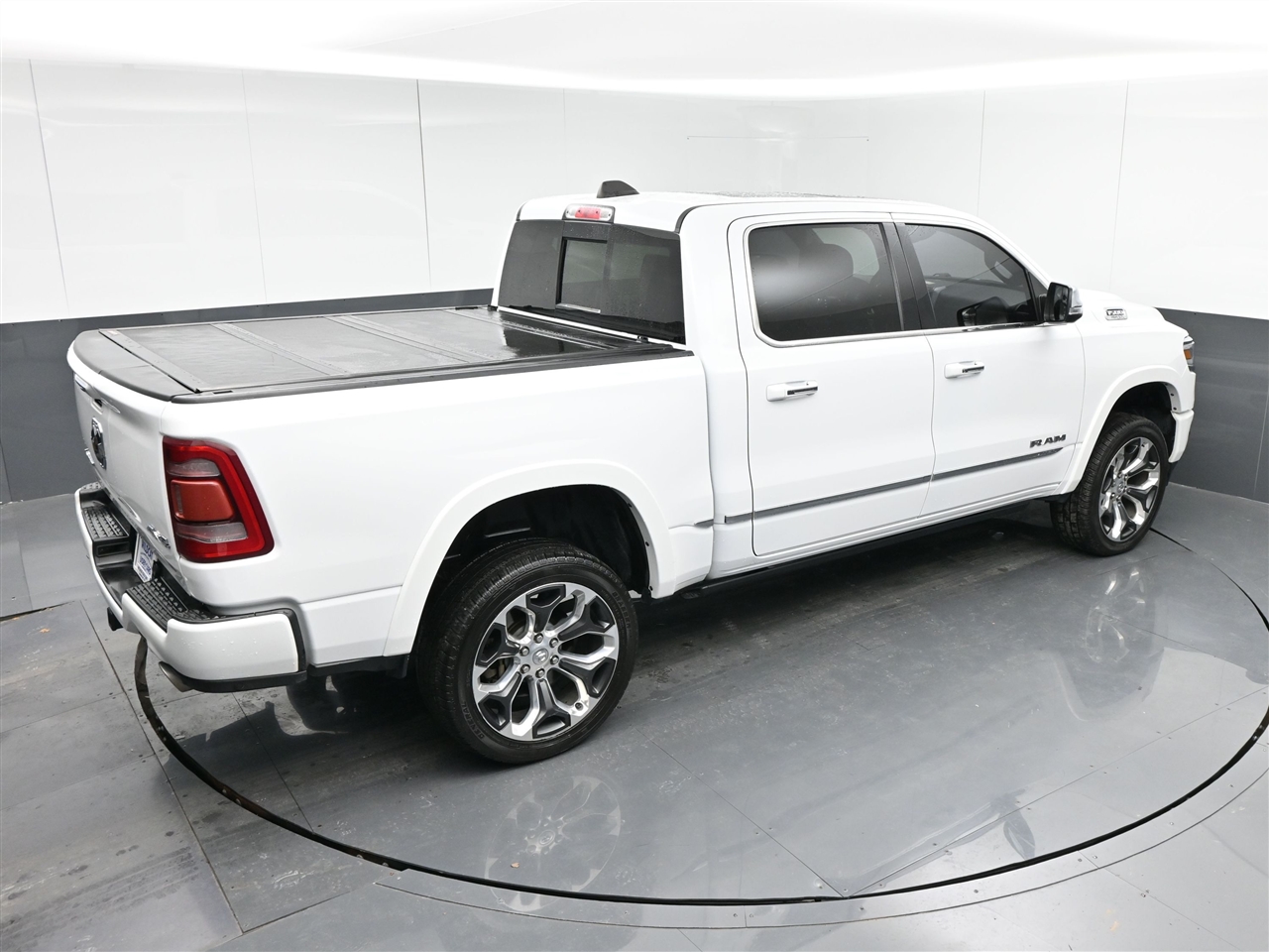 RAM 1500 Limited Crew Cab SWB 4WD 2020