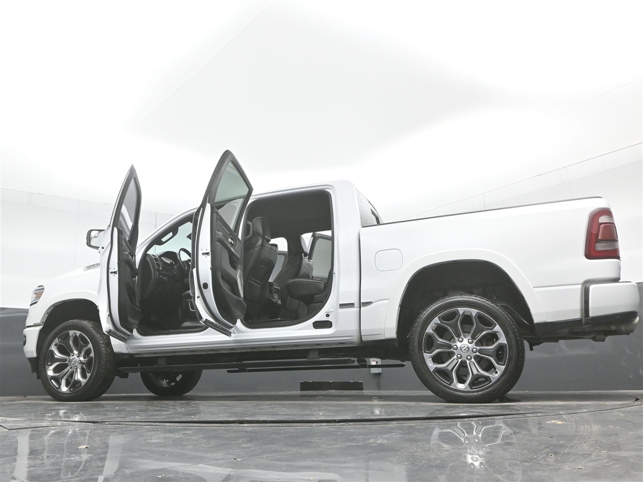 RAM 1500 Limited Crew Cab SWB 4WD 2020