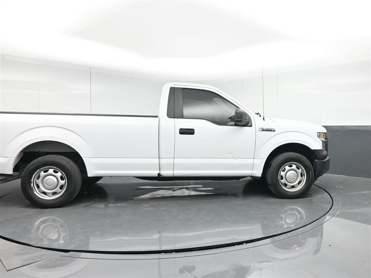 Ford F-150 XL 8-ft. Bed 2WD 2017