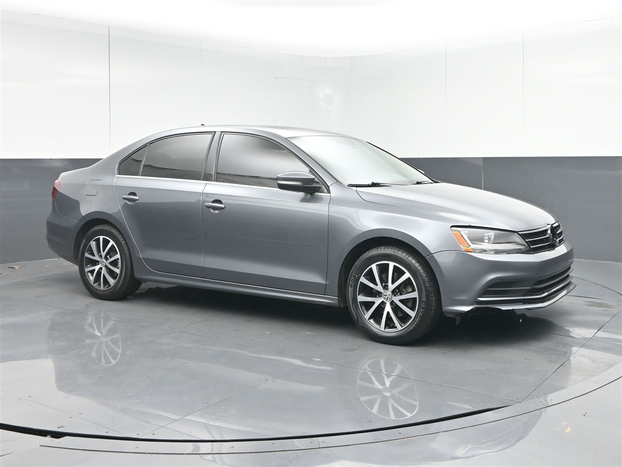 Volkswagen Jetta 1.4T SE 6A 2017