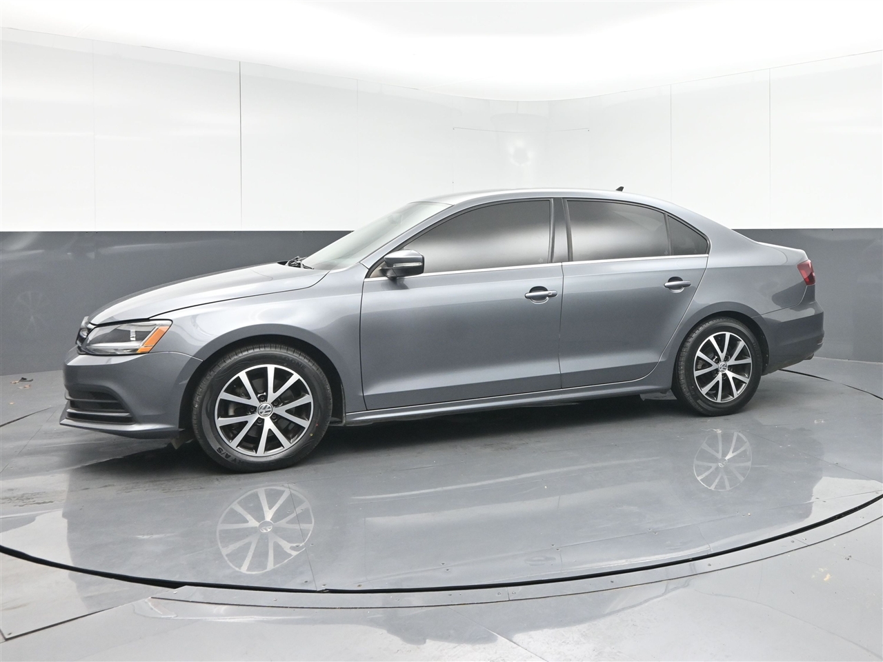 Volkswagen Jetta 1.4T SE 6A 2017