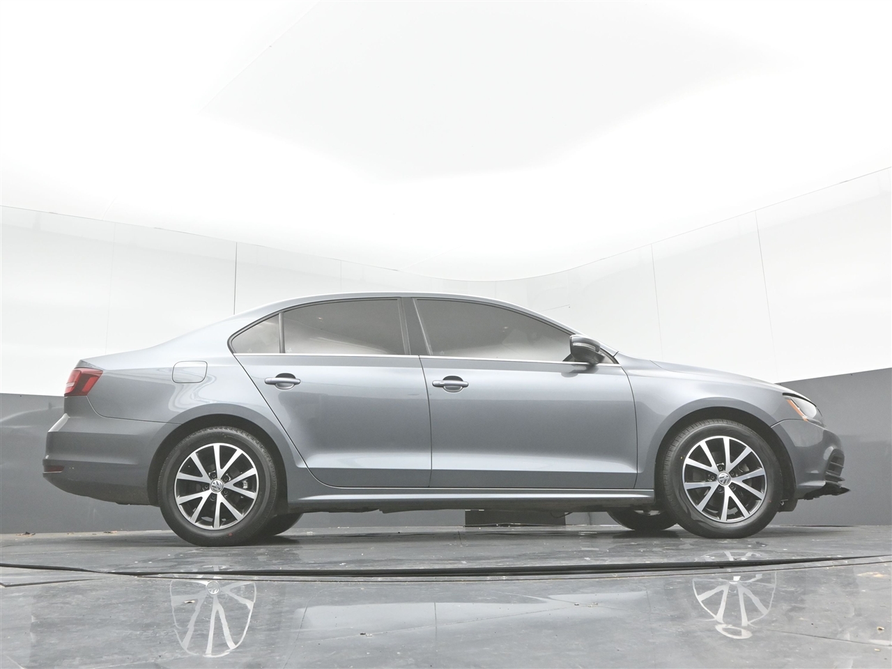 Volkswagen Jetta 1.4T SE 6A 2017