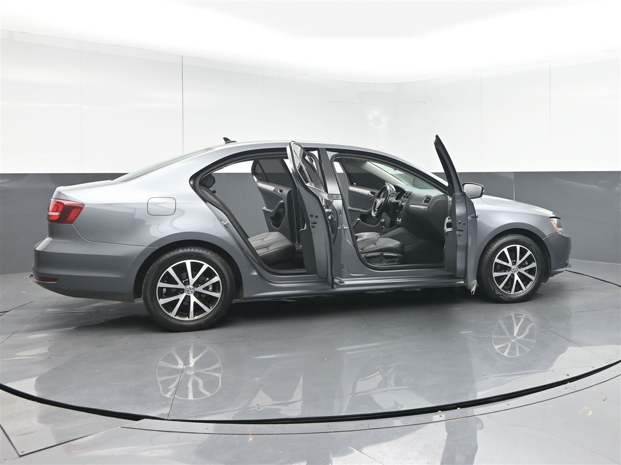 Volkswagen Jetta 1.4T SE 6A 2017
