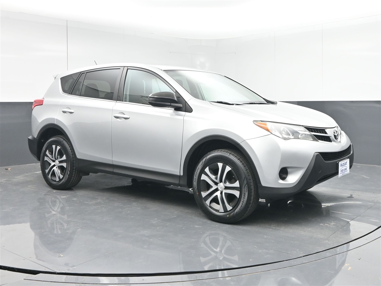 Toyota RAV4 LE AWD 2015