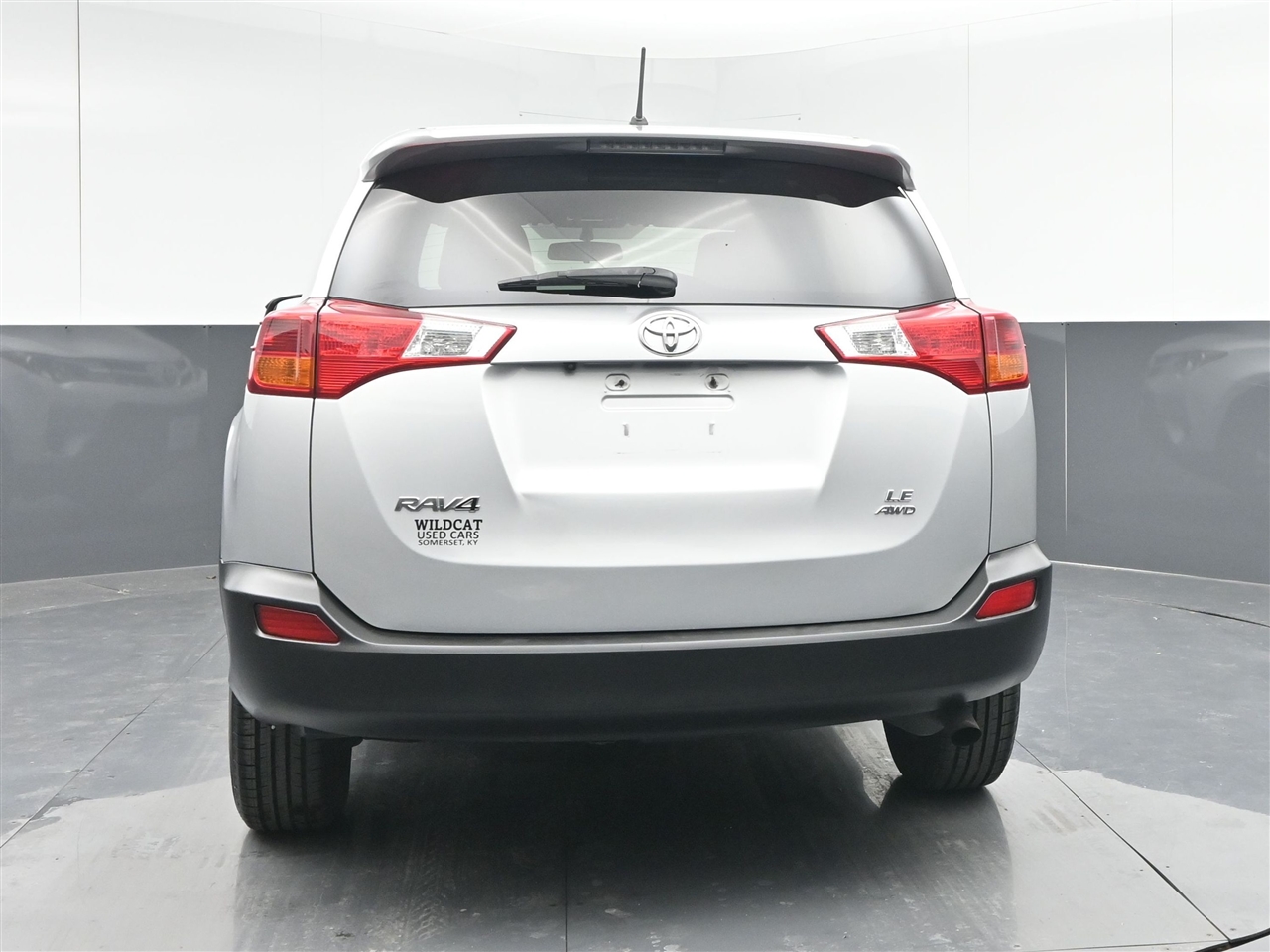 Toyota RAV4 LE AWD 2015