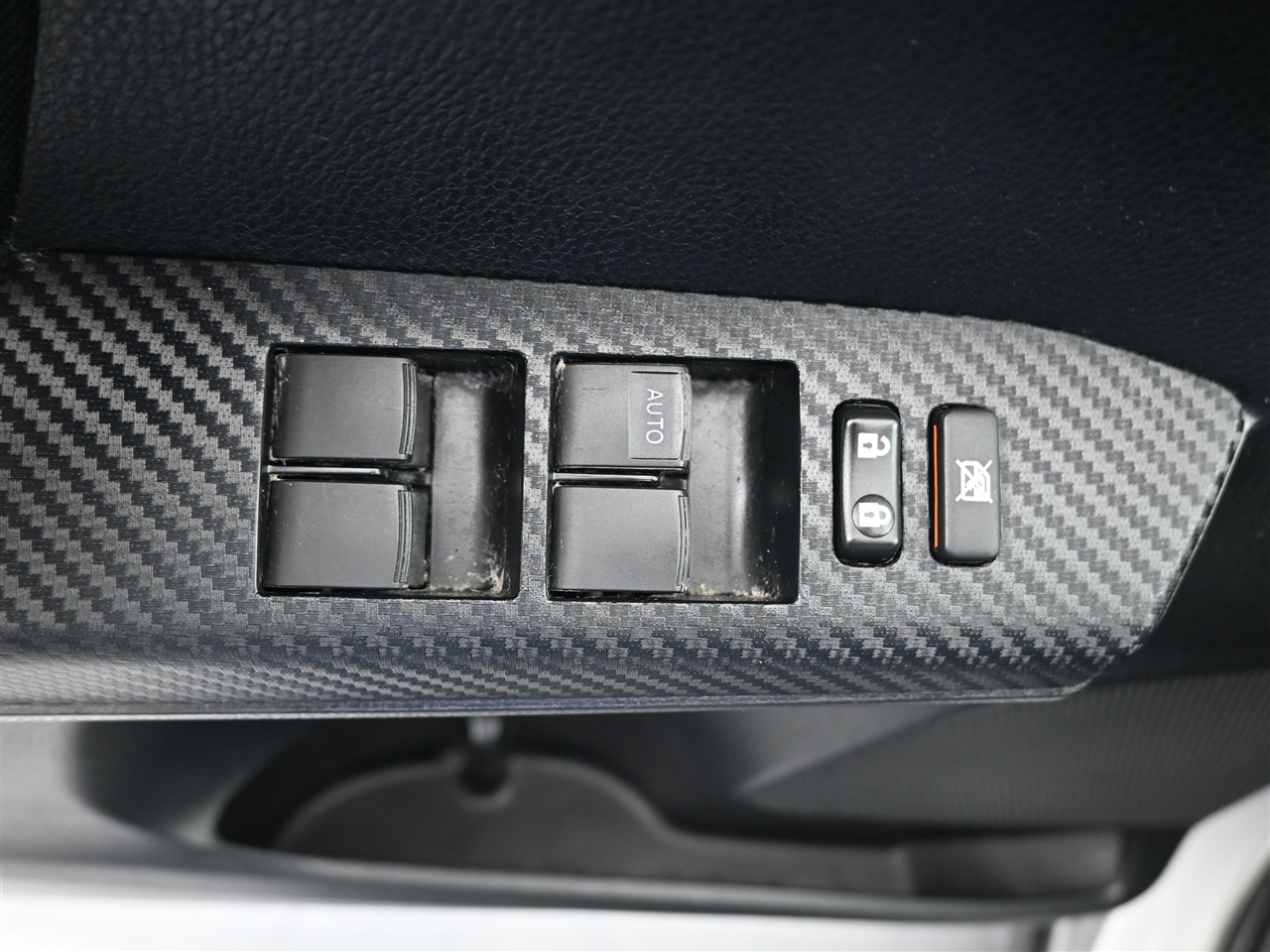 Toyota RAV4 LE AWD 2015