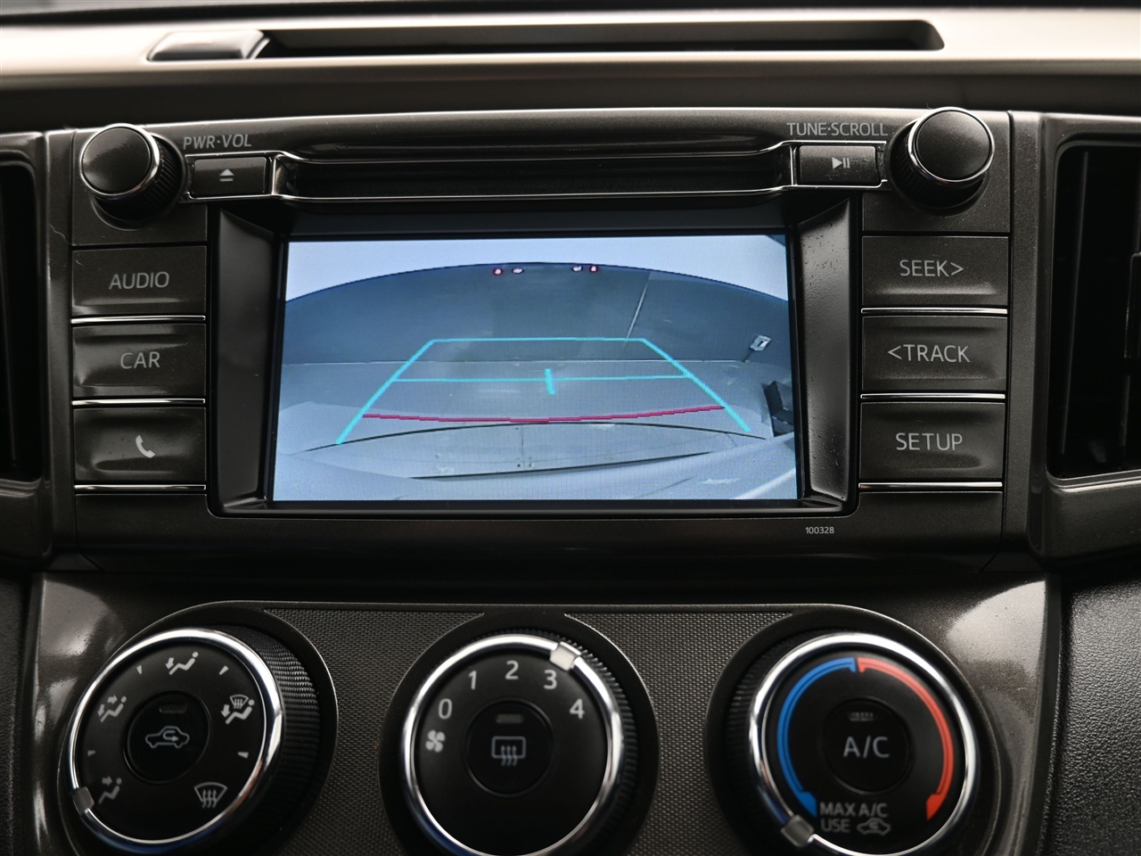 Toyota RAV4 LE AWD 2015