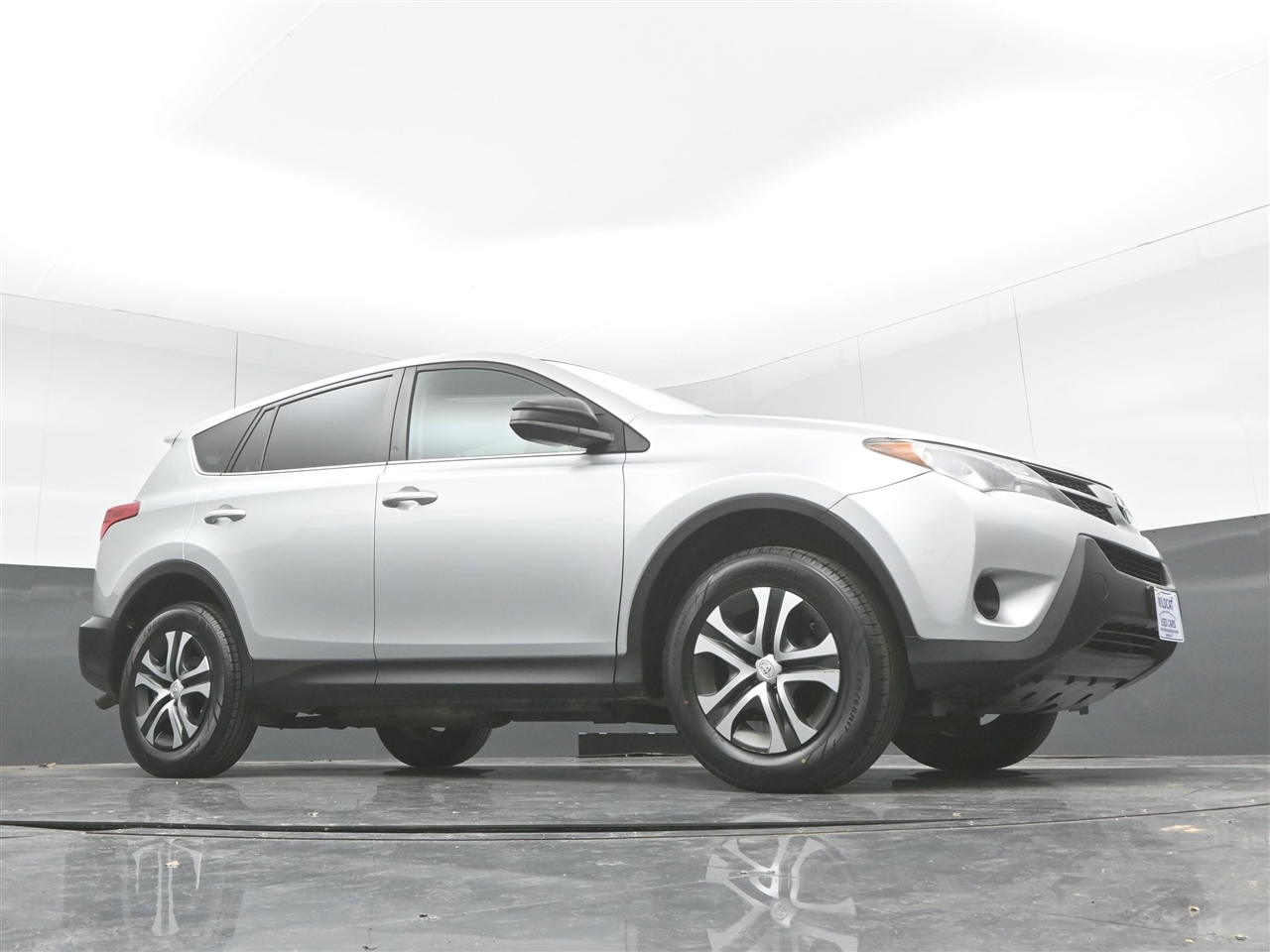 Toyota RAV4 LE AWD 2015