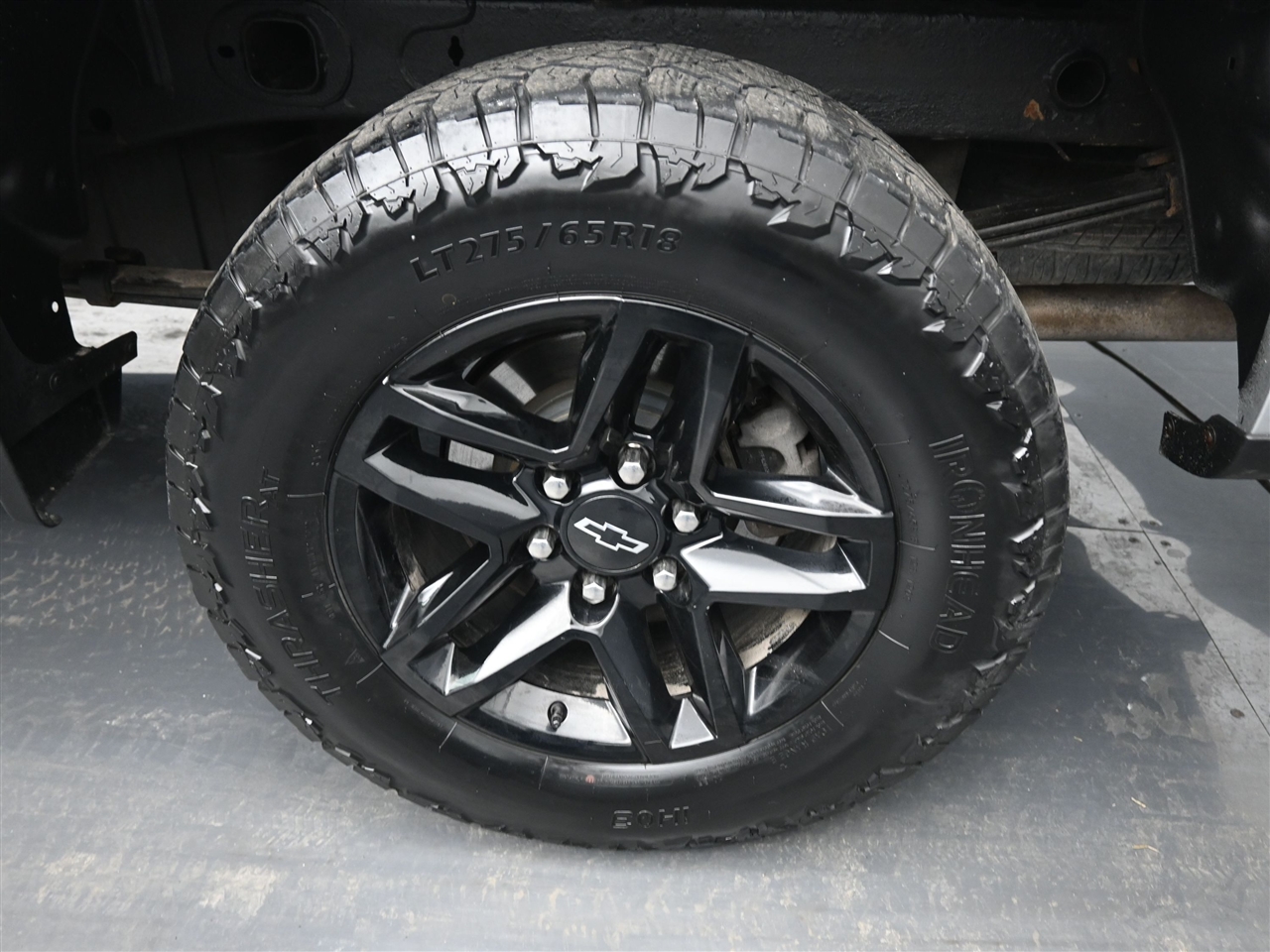 Chevrolet Silverado 1500 Custom Trail Boss Crew Cab Long Box 4WD 2019