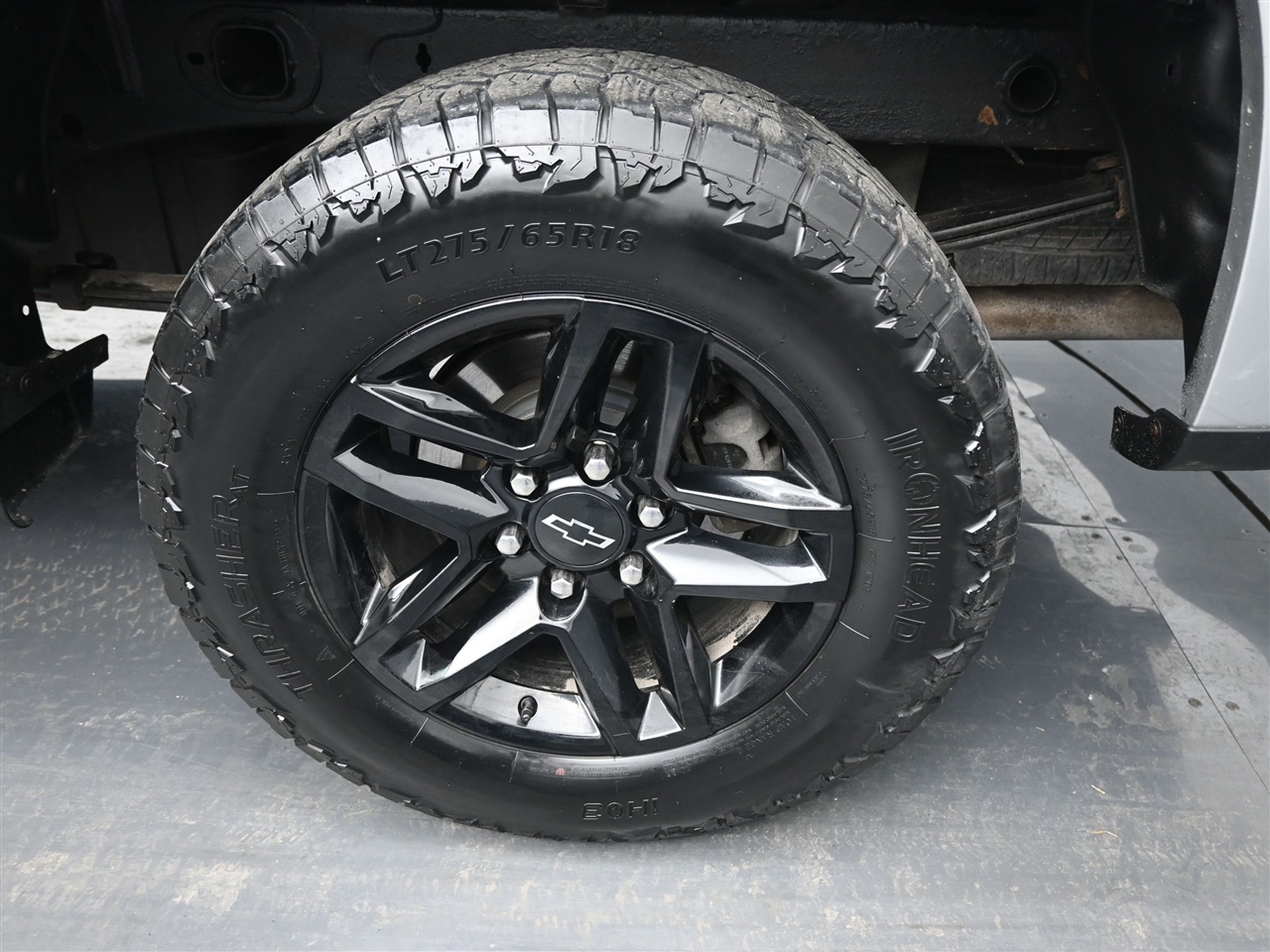 Chevrolet Silverado 1500 Custom Trail Boss Crew Cab Long Box 4WD 2019