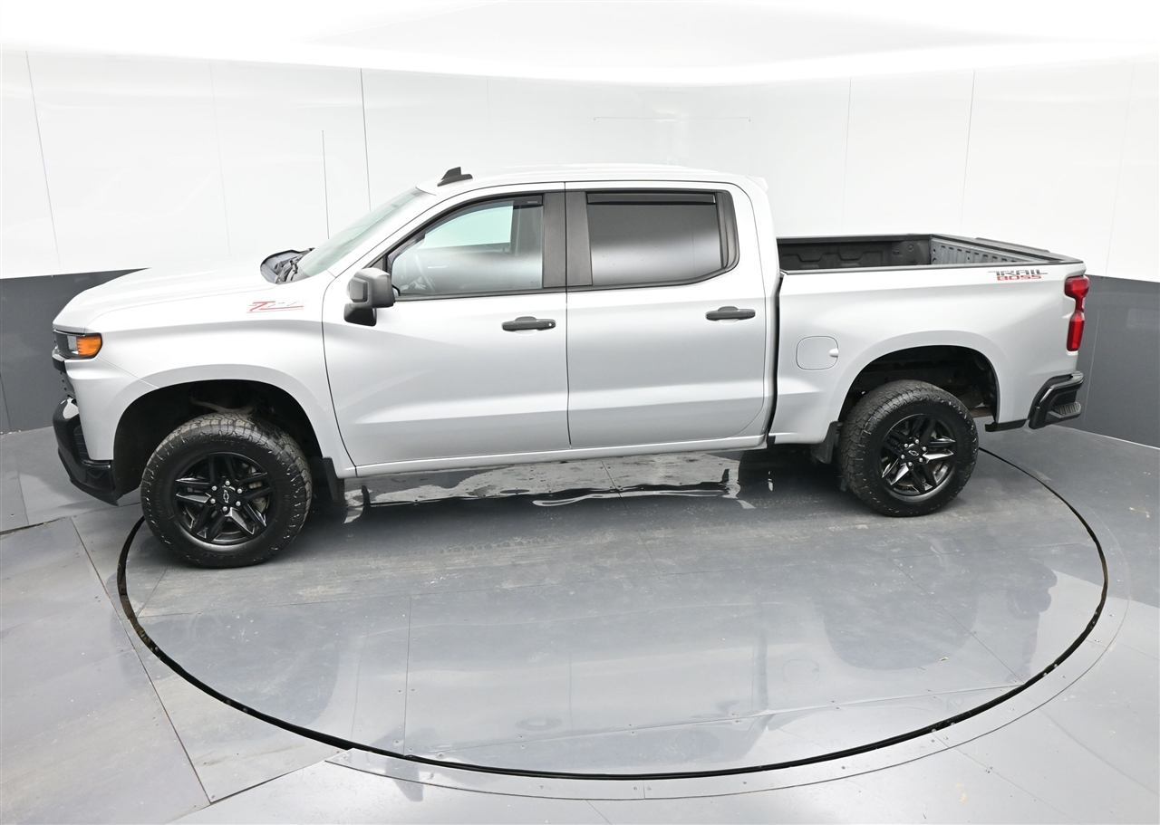 Chevrolet Silverado 1500 Custom Trail Boss Crew Cab Long Box 4WD 2019