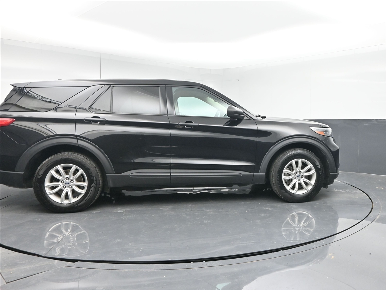 Ford Explorer Base AWD 2020