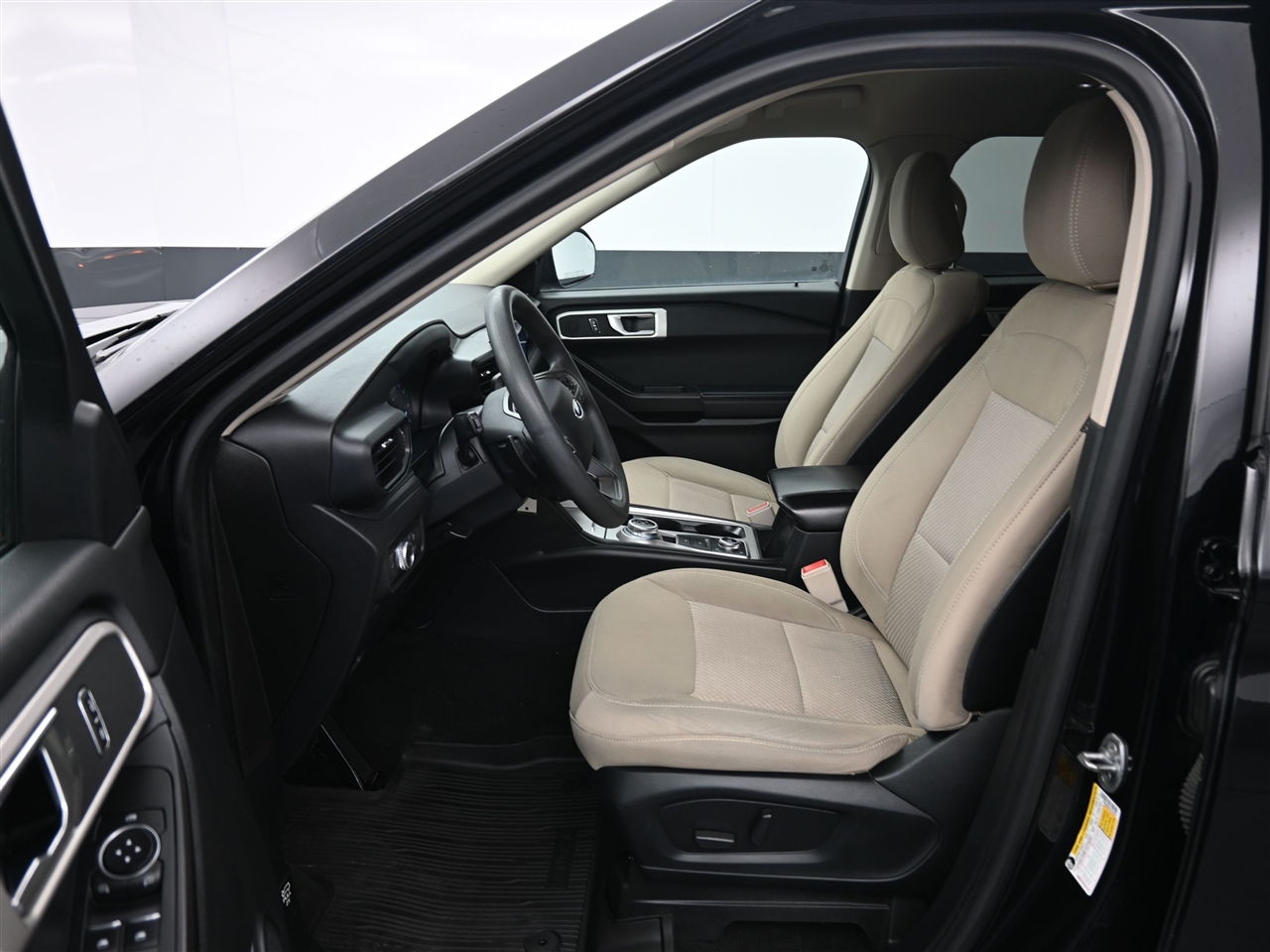 Ford Explorer Base AWD 2020