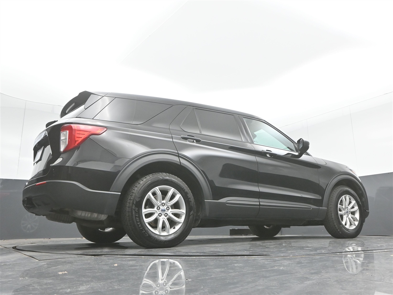 Ford Explorer Base AWD 2020