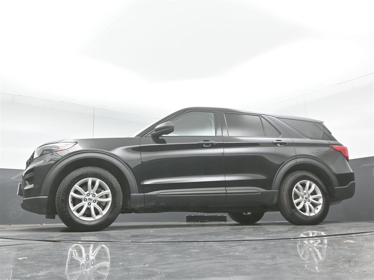 Ford Explorer Base AWD 2020