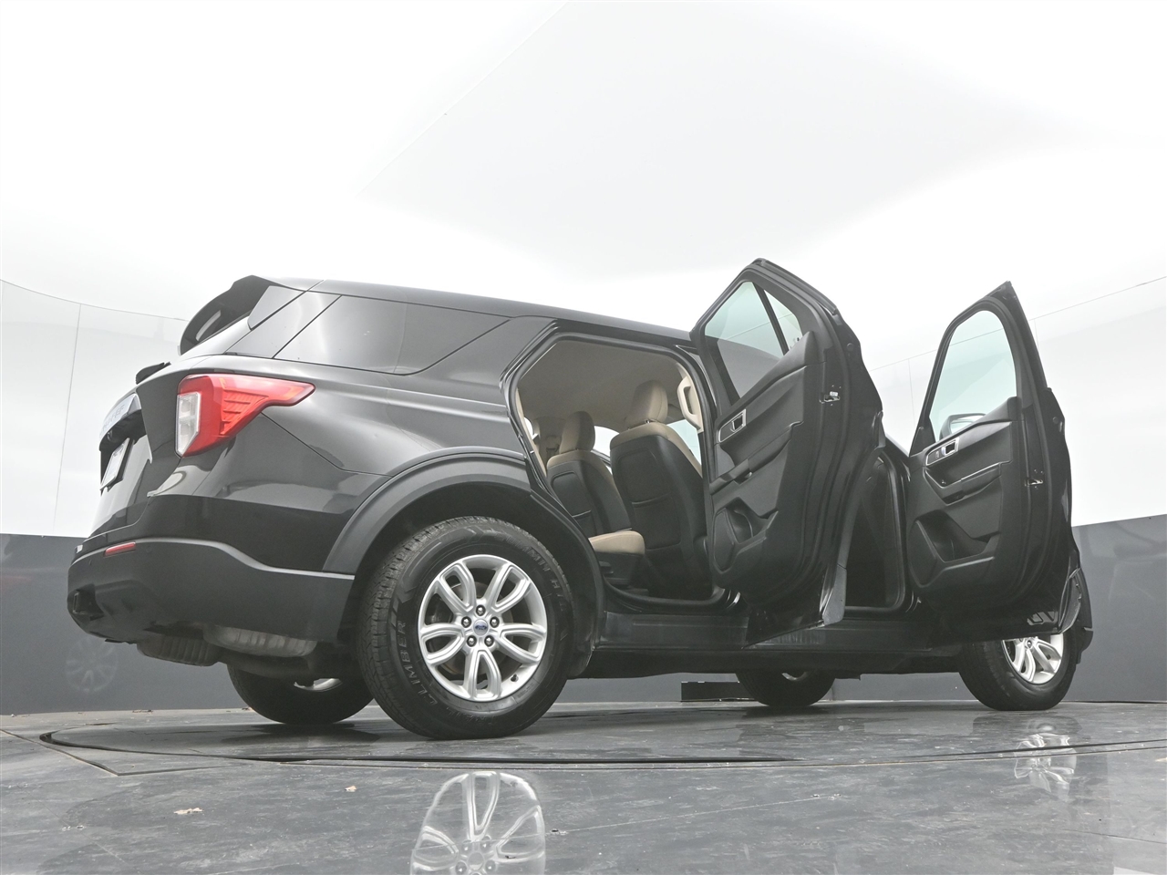 Ford Explorer Base AWD 2020