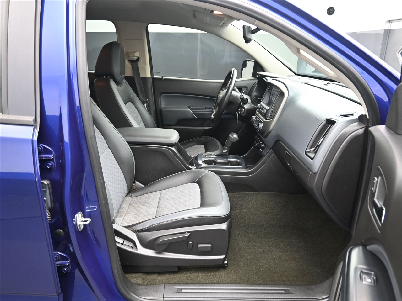 Chevrolet Colorado Z71 Crew Cab 2WD Long Box 2015