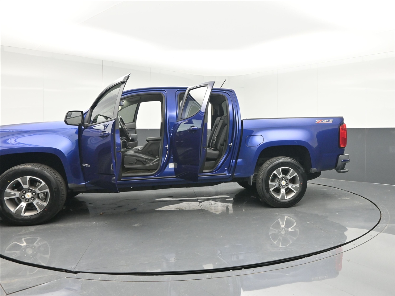 Chevrolet Colorado Z71 Crew Cab 2WD Long Box 2015