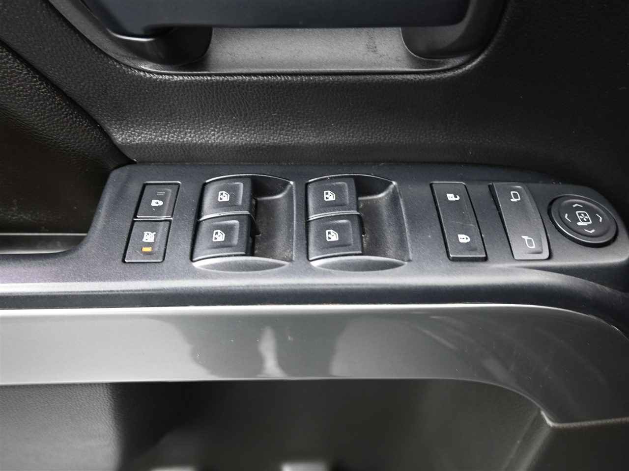 Chevrolet Silverado 1500 LT Crew Cab 2WD 2016