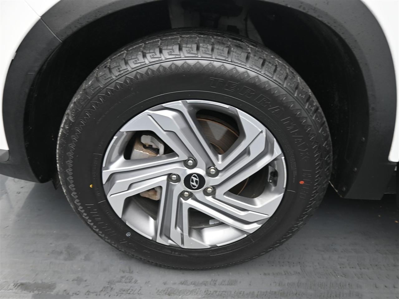 Hyundai Santa Fe SEL AWD 2023