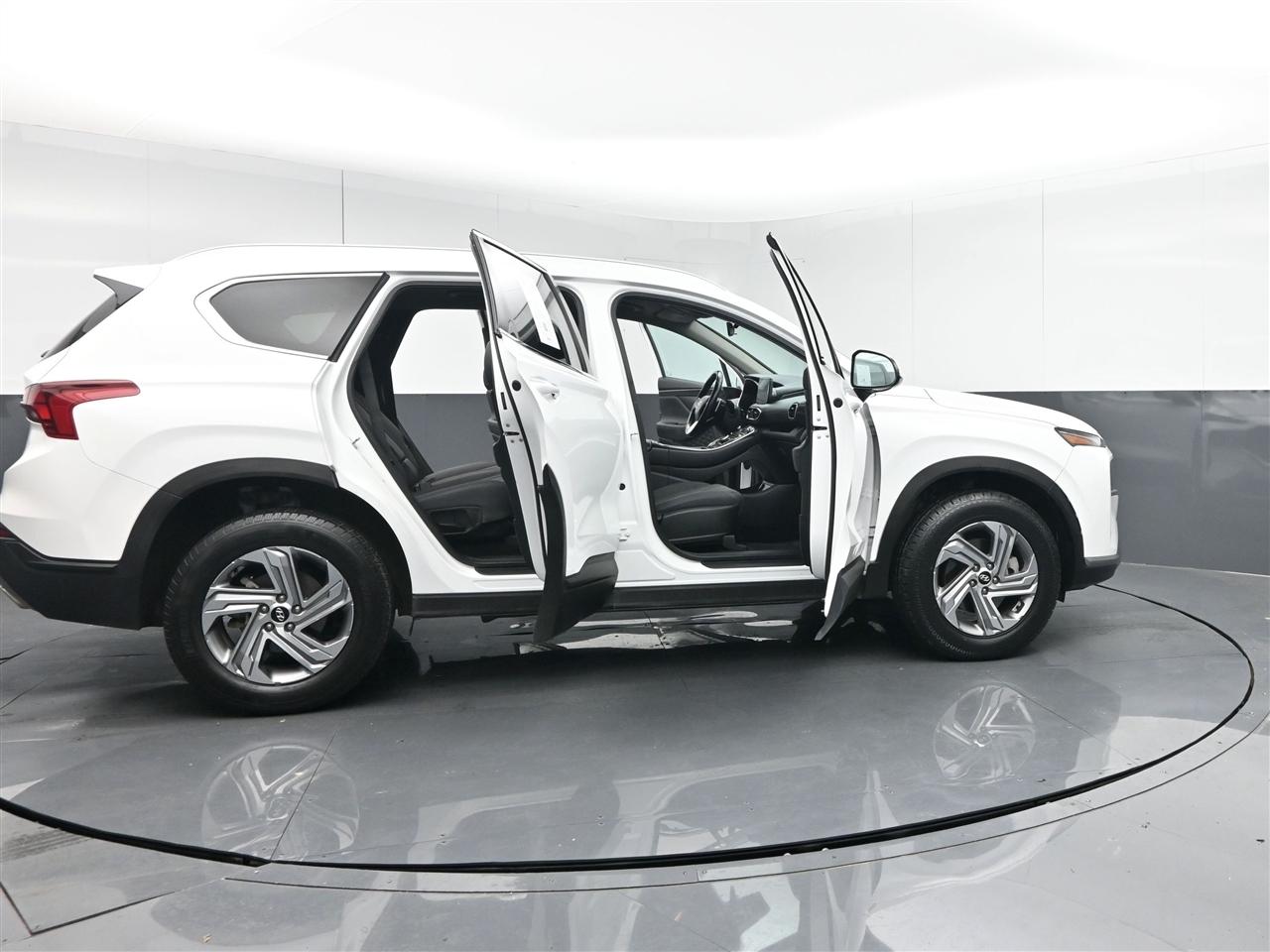 Hyundai Santa Fe SEL AWD 2023