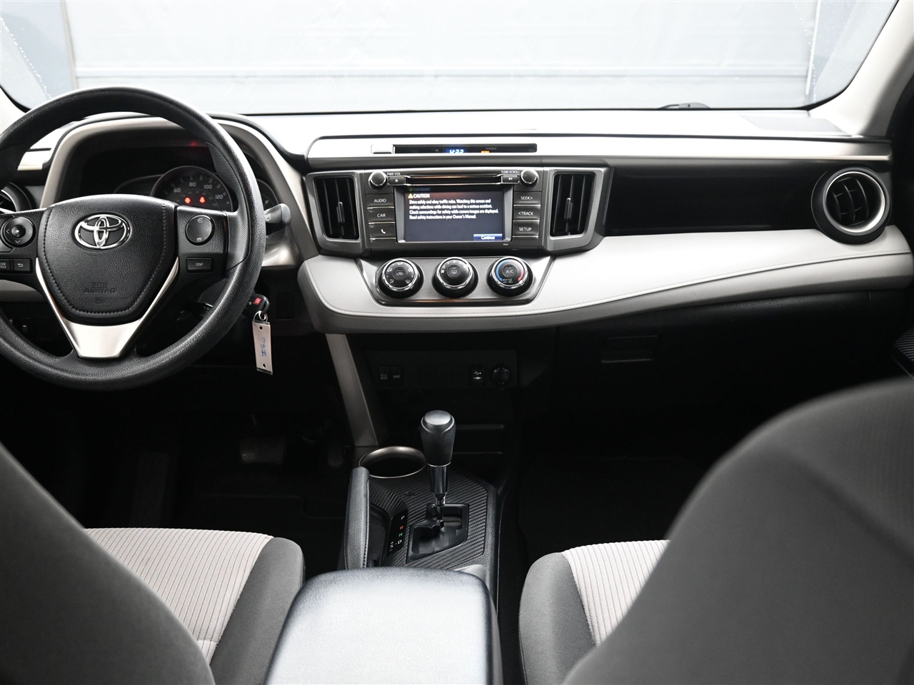 Toyota RAV4 LE AWD 2015