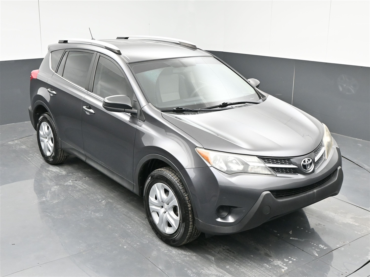 Toyota RAV4 LE AWD 2015