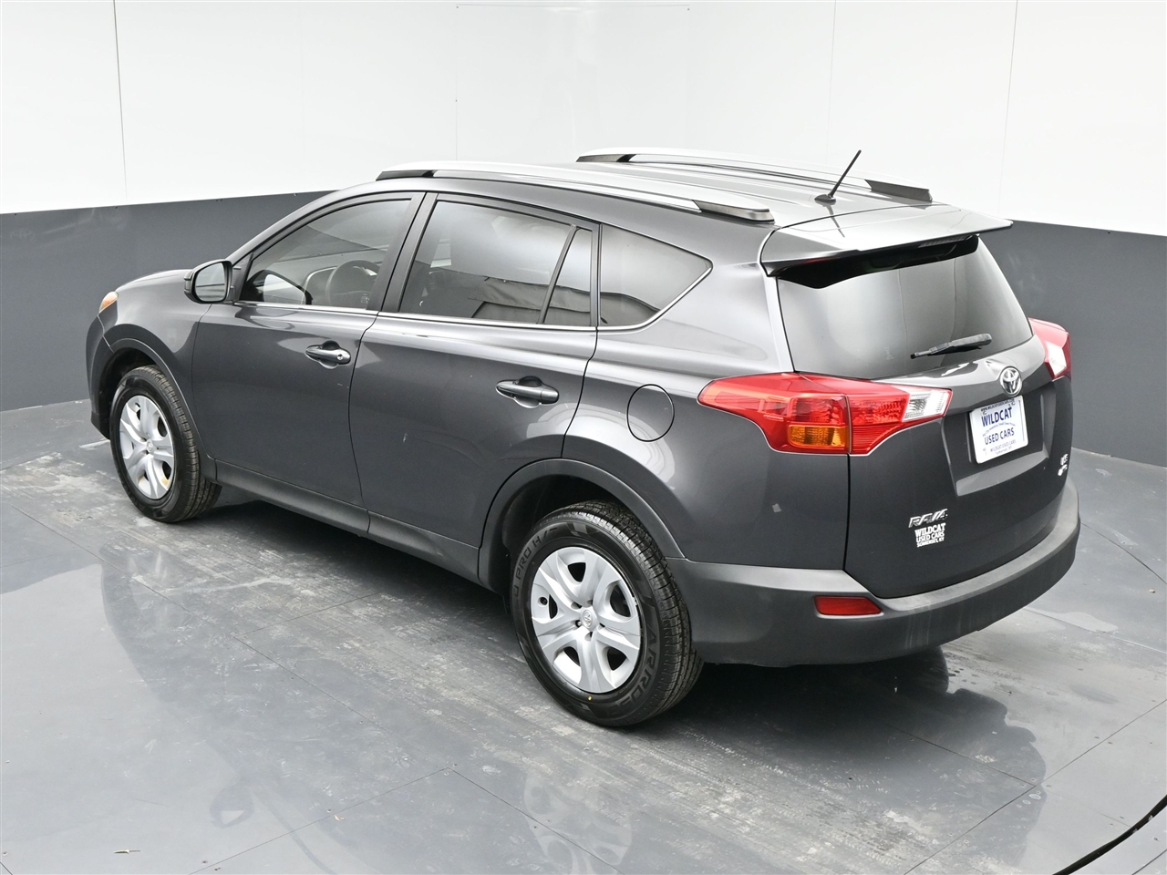 Toyota RAV4 LE AWD 2015