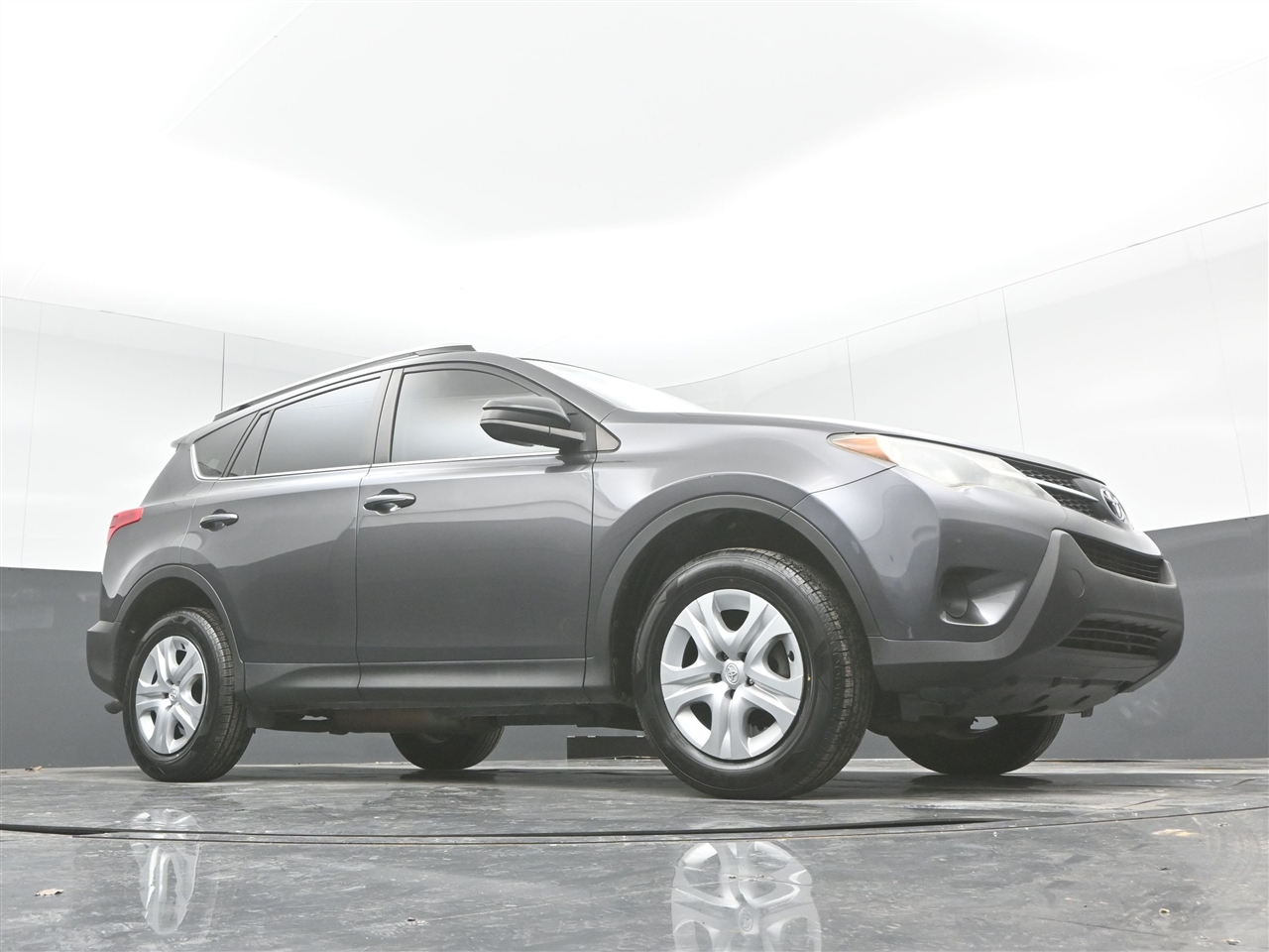 Toyota RAV4 LE AWD 2015