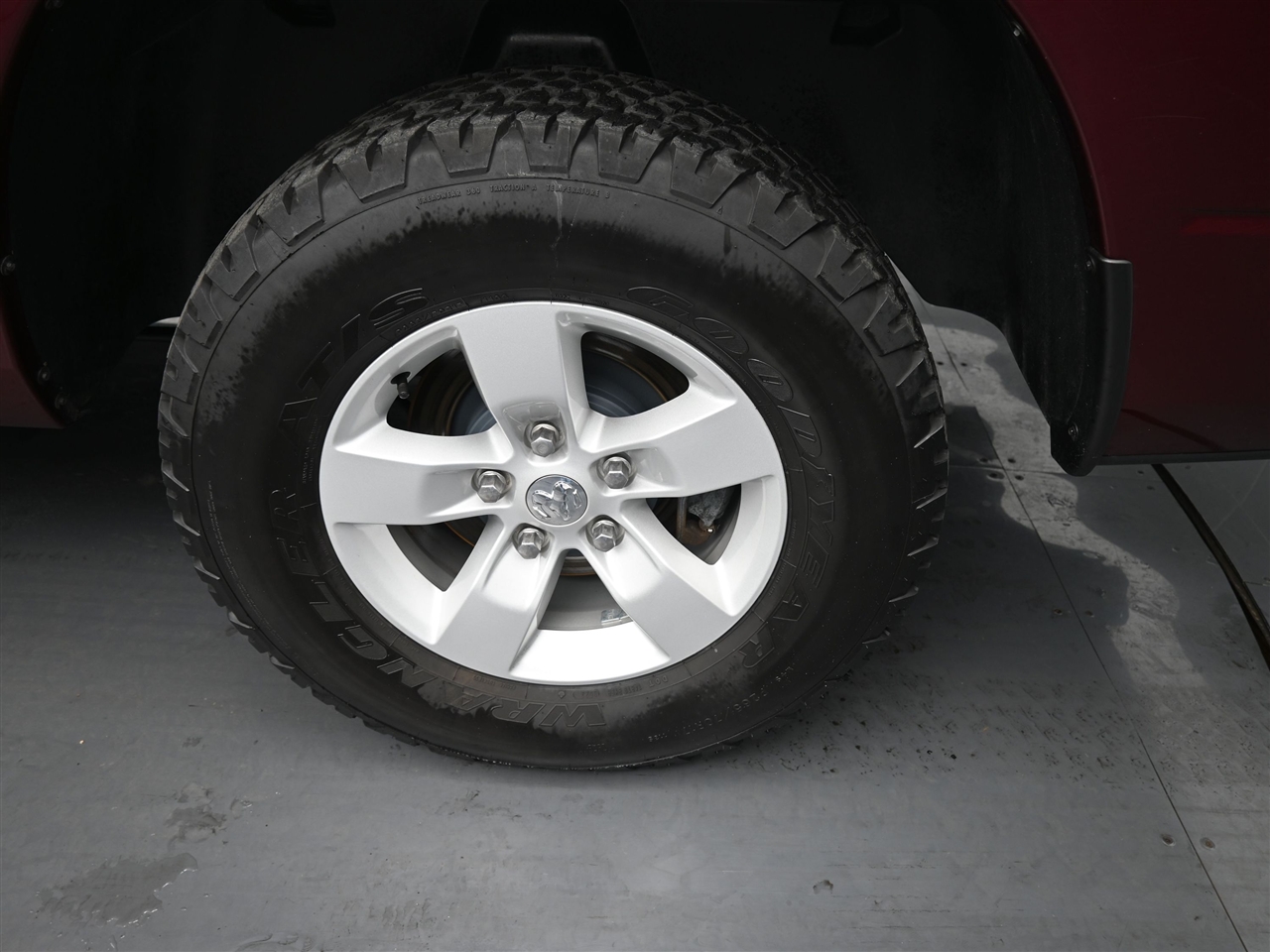 RAM 1500 Tradesman Quad Cab 4WD 2018