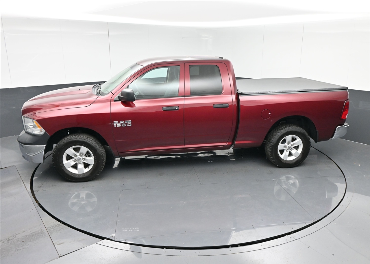 RAM 1500 Tradesman Quad Cab 4WD 2018