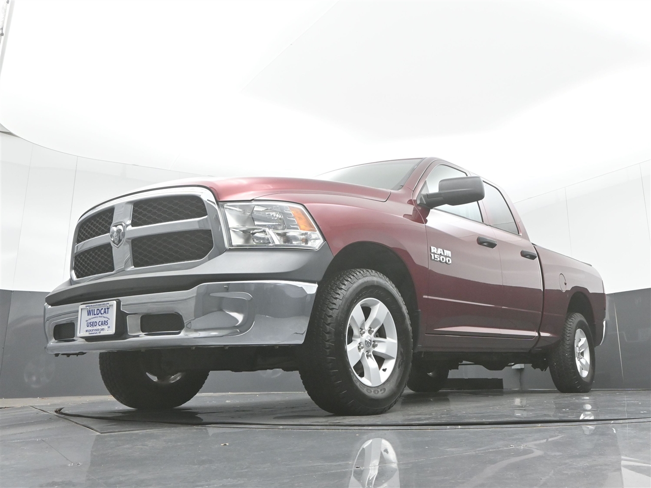 RAM 1500 Tradesman Quad Cab 4WD 2018