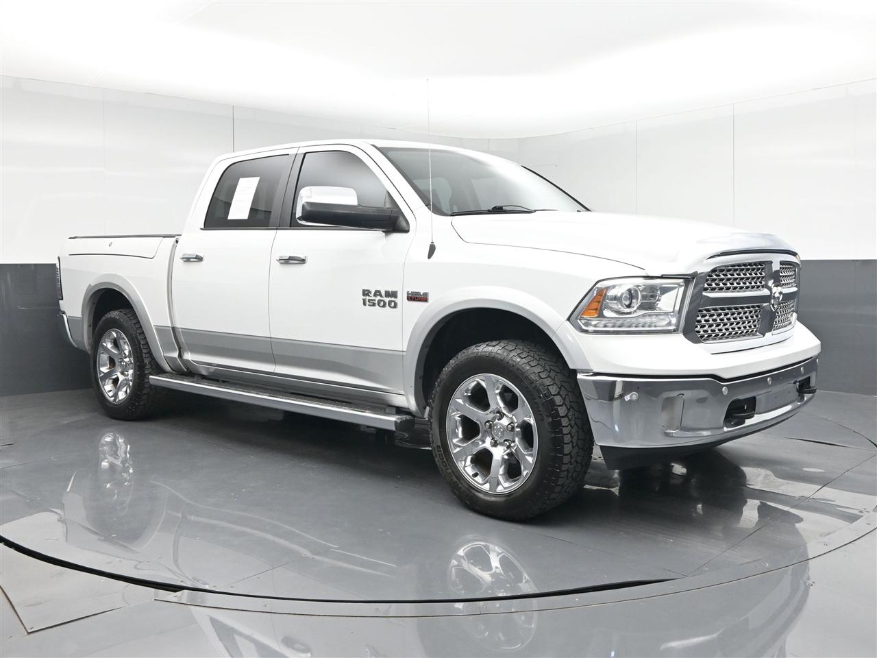 RAM 1500 Laramie Crew Cab SWB 4WD 2014