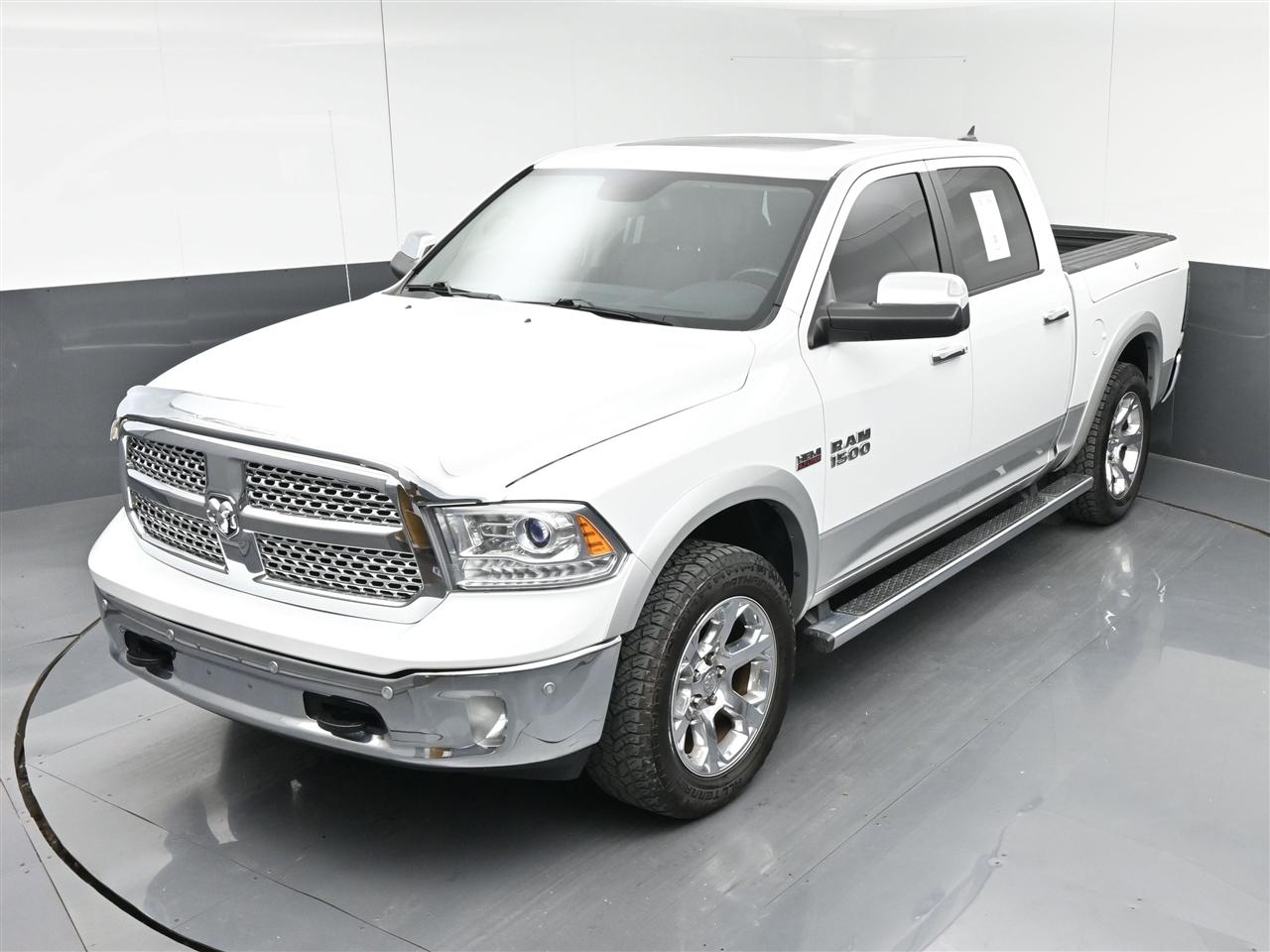 RAM 1500 Laramie Crew Cab SWB 4WD 2014