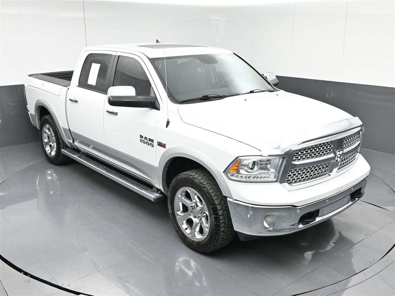 RAM 1500 Laramie Crew Cab SWB 4WD 2014