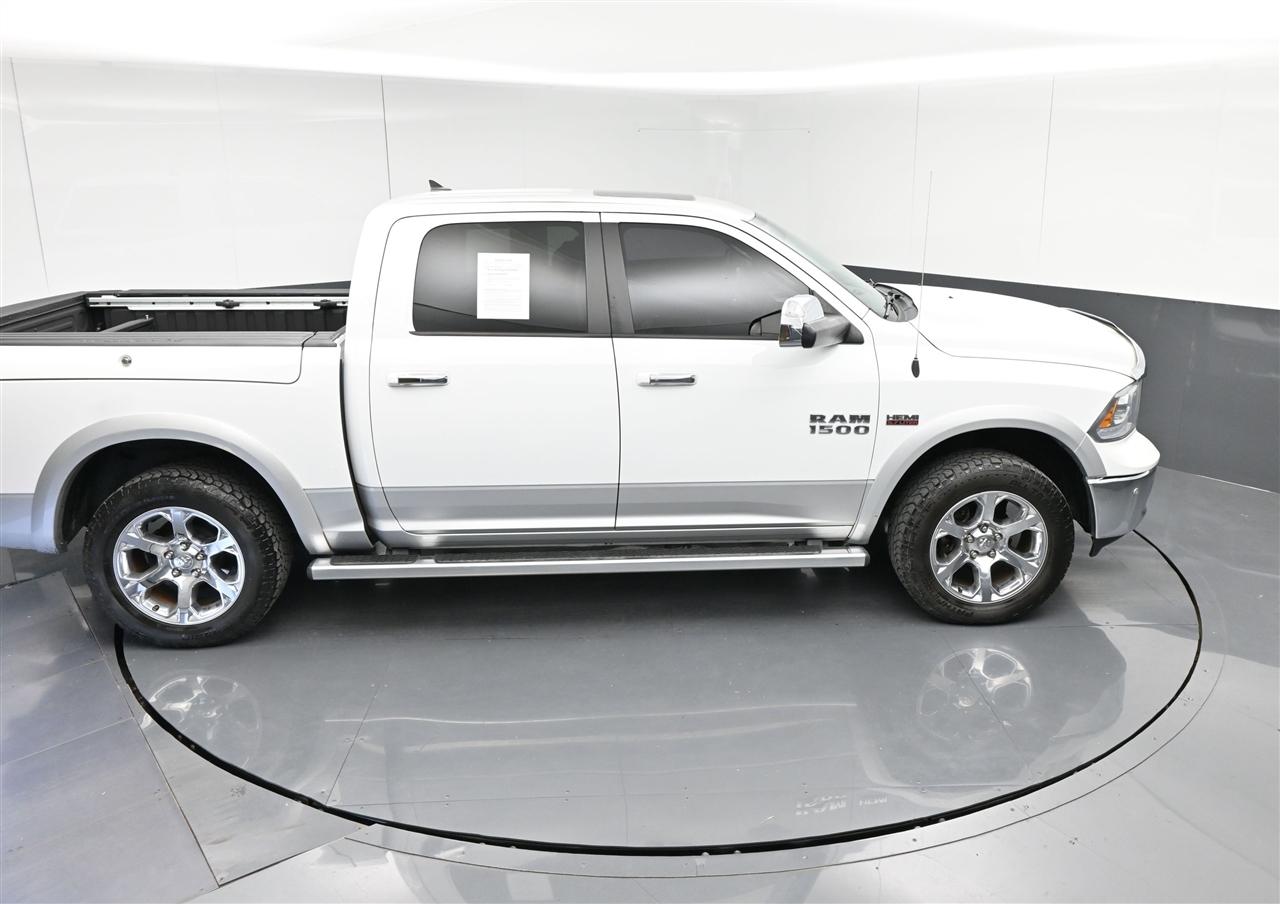 RAM 1500 Laramie Crew Cab SWB 4WD 2014