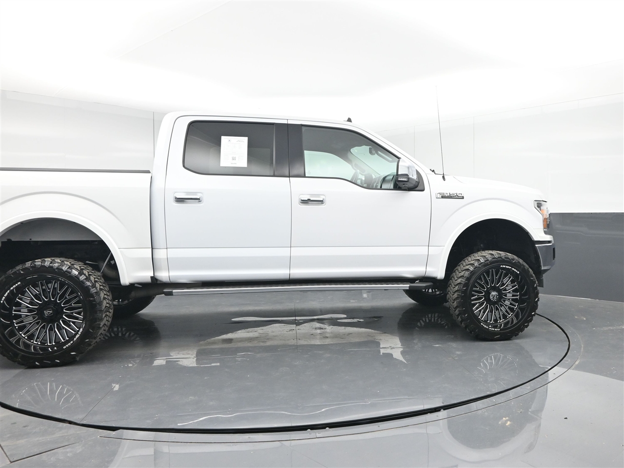Ford F-150 Lariat SuperCrew 6.5-ft. Bed 4WD 2019